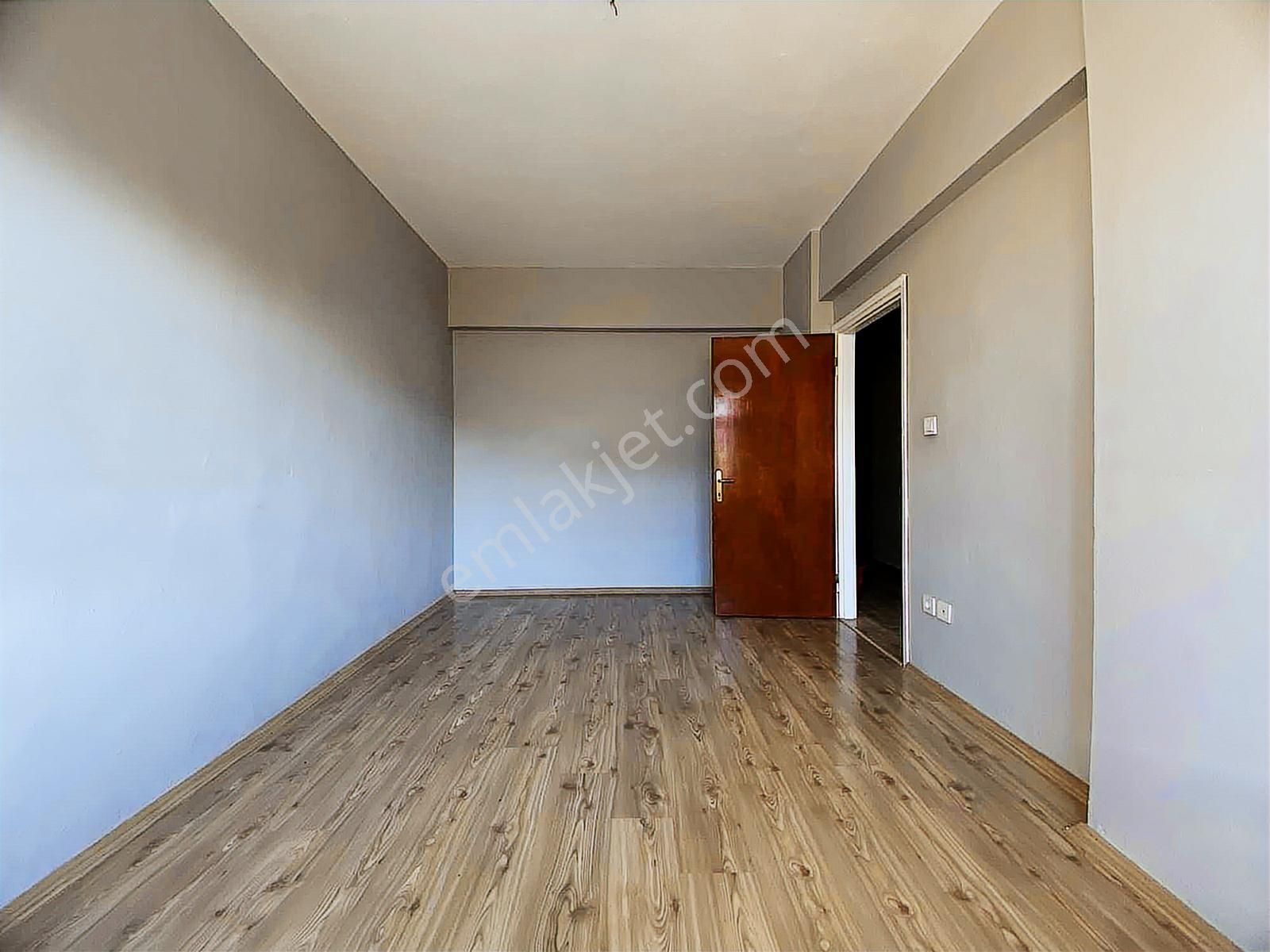 Tuzla Hatboyu Cad.üzerinde Site İçinde 3+1 Geniş Daire - Görsel 16