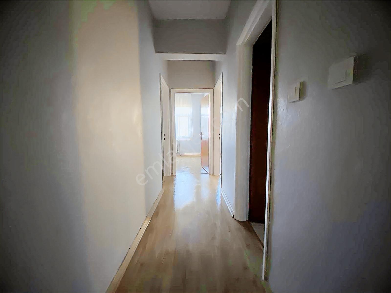 Tuzla Hatboyu Cad.üzerinde Site İçinde 3+1 Geniş Daire - Görsel 21