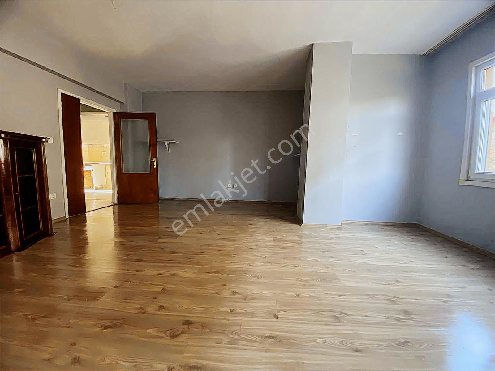 Tuzla Hatboyu Cad.üzerinde Site İçinde 3+1 Geniş Daire - Görsel 18