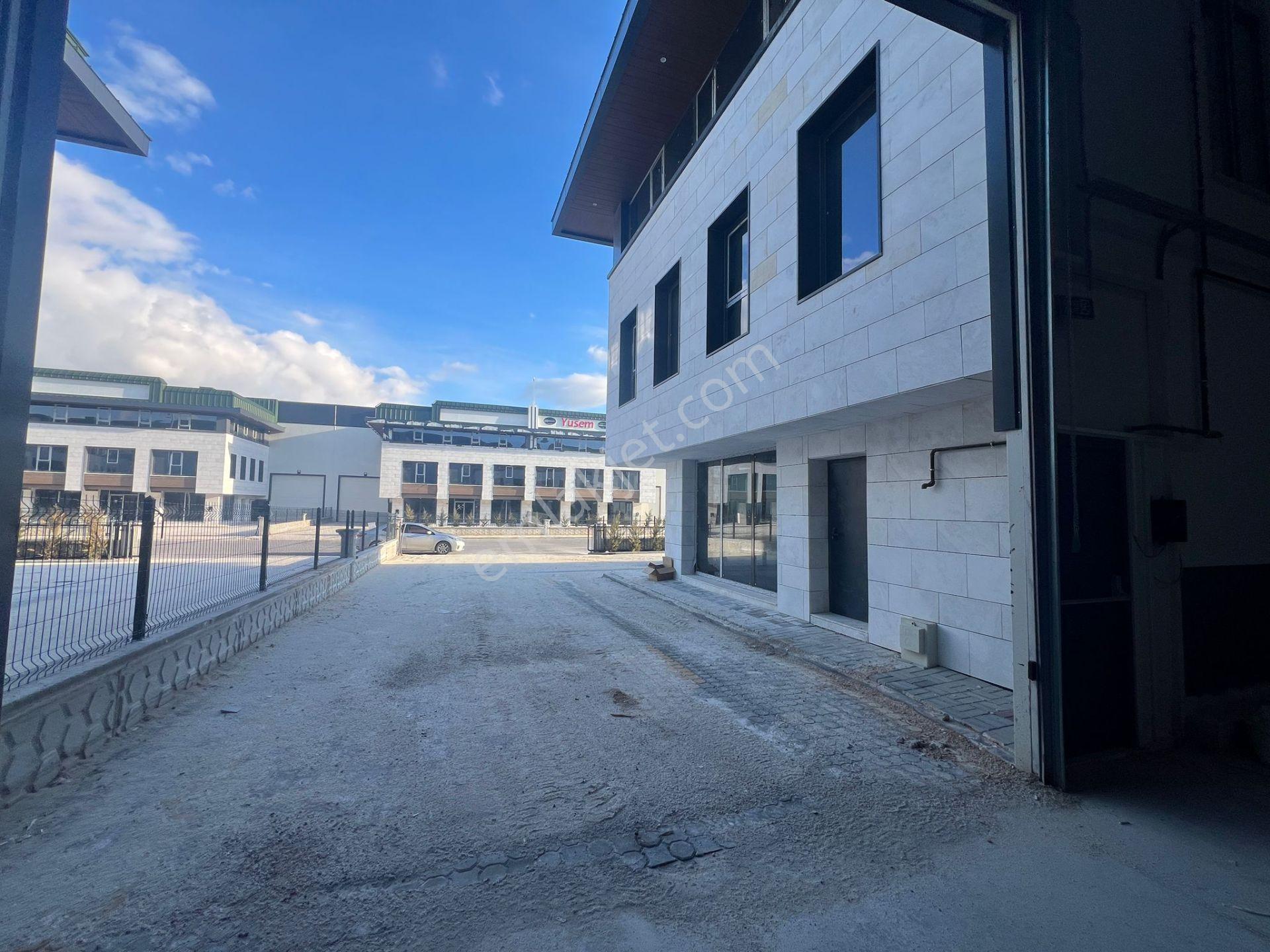 Kobisan 4 Te Kiralık Fabrikalar