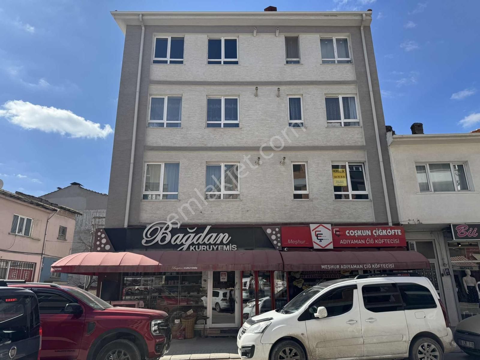 Sütlüce Mah. Eğitimciler Cadde Üstü, Asansörlü Kiralık 1+1 Daire - Görsel 3