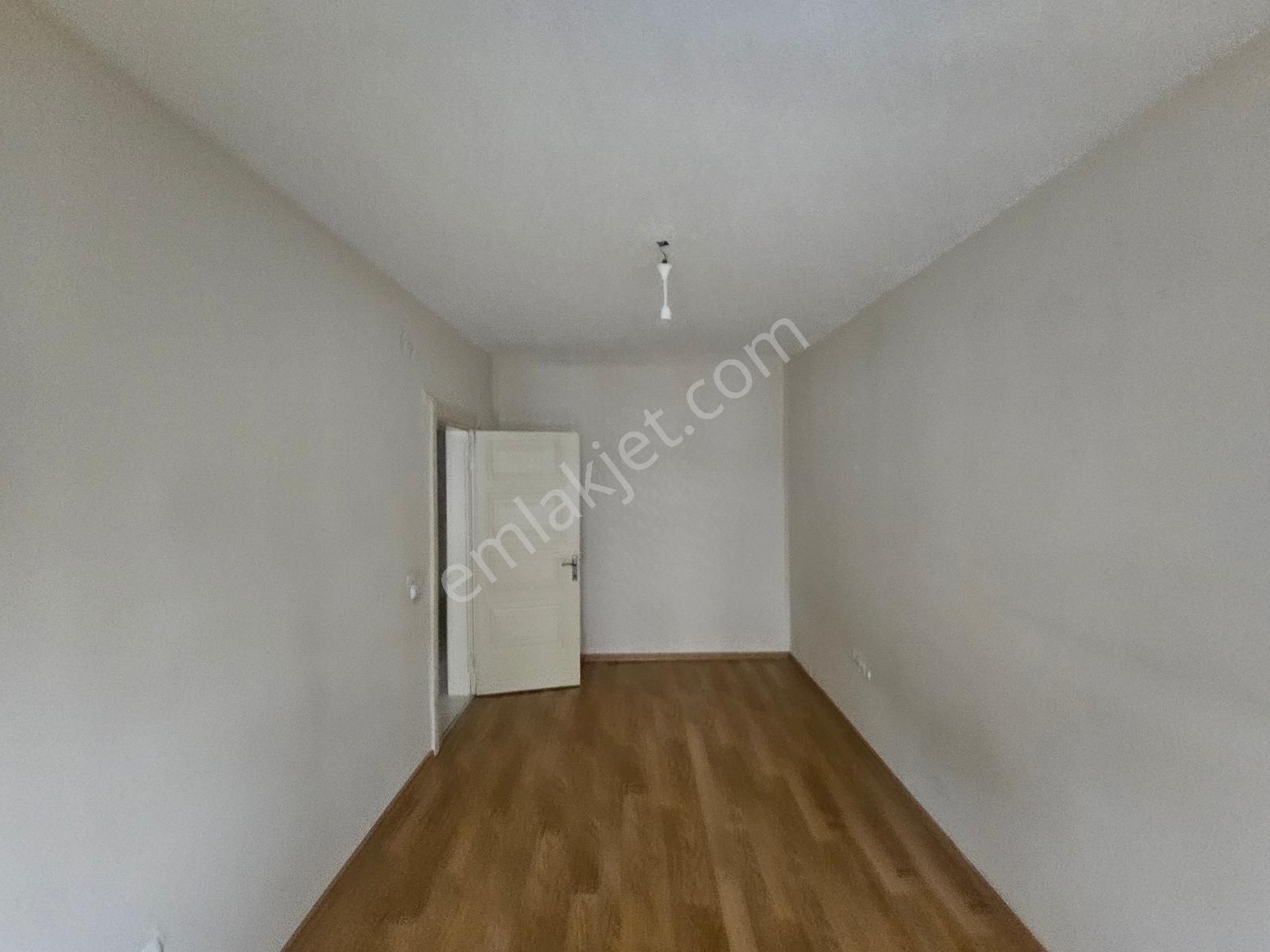 Şimşek Emlak'tan Pamuklar Güvenlikli Site(toki ) 3+1 100m2 3.kat - Görsel 2