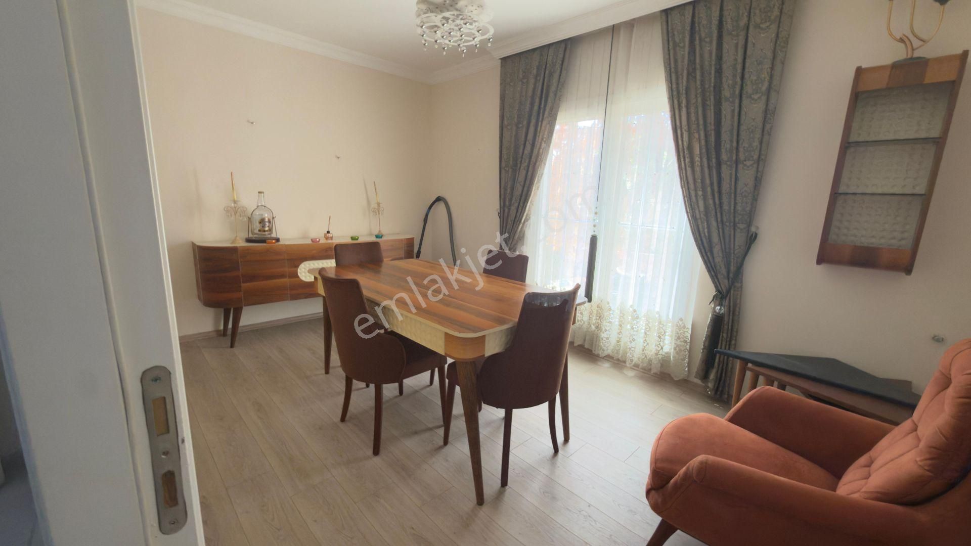 Kadınlar Denizinde Havuzlu Sitede Eşyalı 5+1 Kiralık Triplex... - Görsel 26