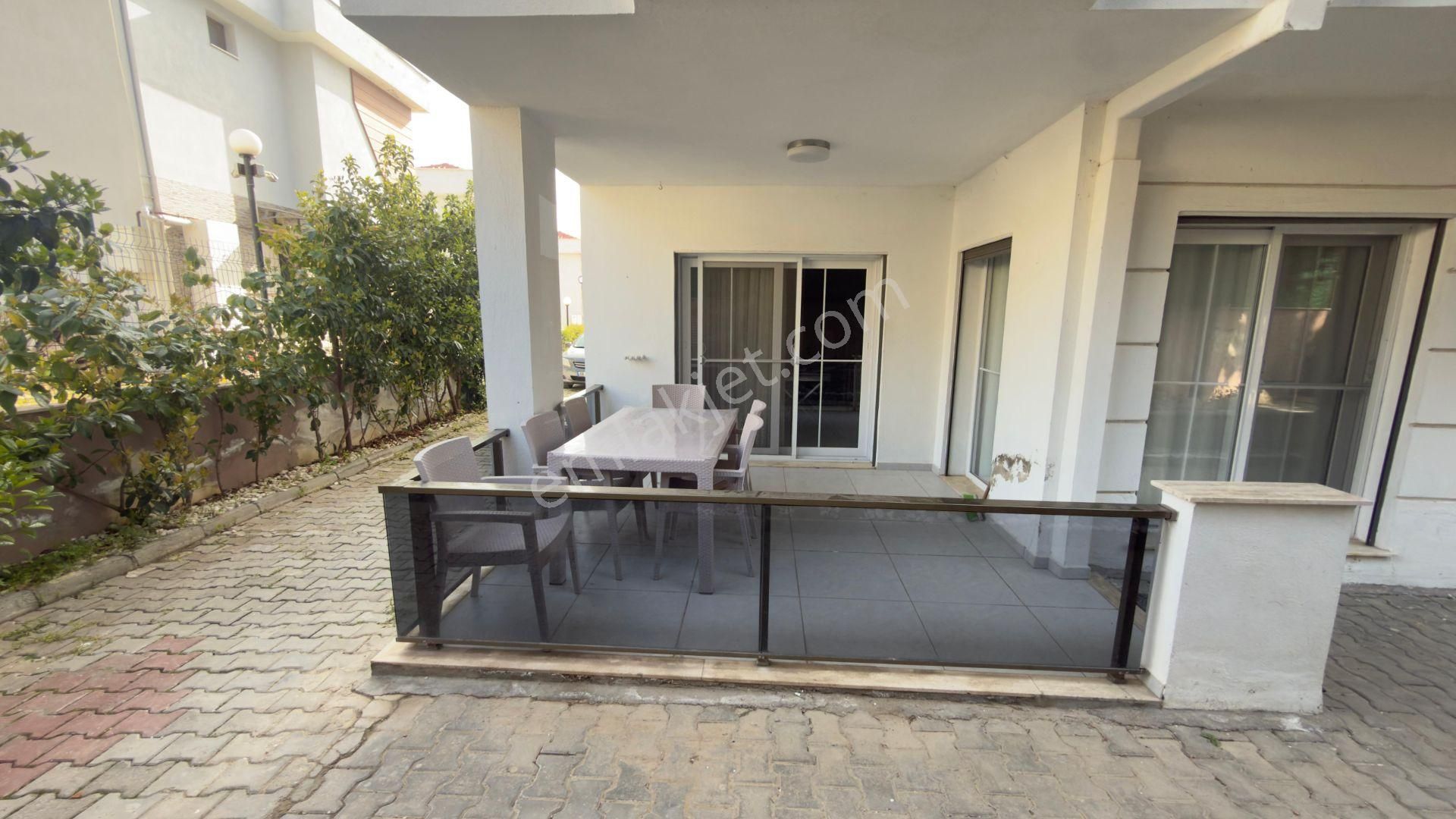 Kadınlar Denizinde Havuzlu Sitede Eşyalı 5+1 Kiralık Triplex... - Görsel 35