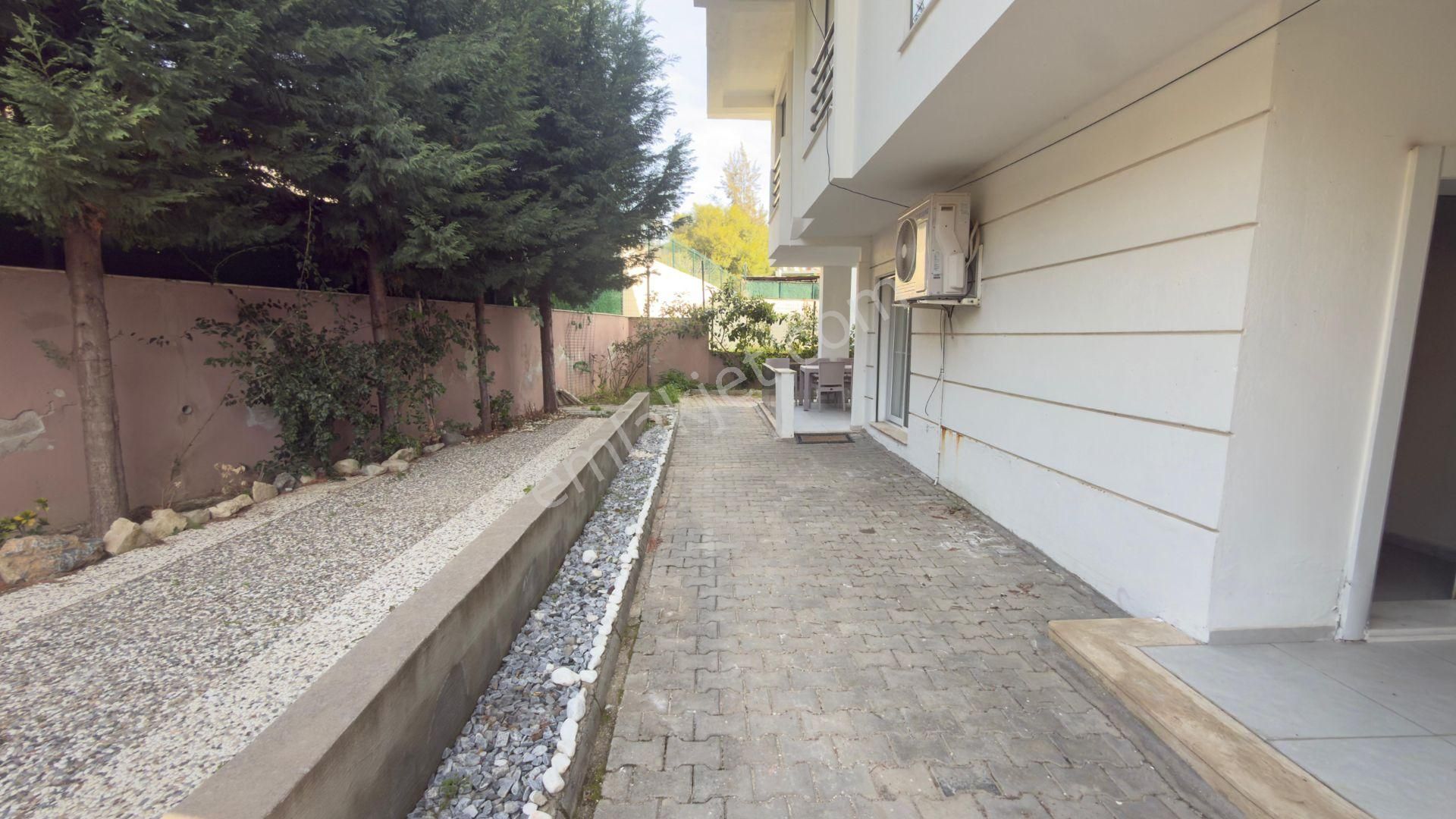 Kadınlar Denizinde Havuzlu Sitede Eşyalı 5+1 Kiralık Triplex... - Görsel 34