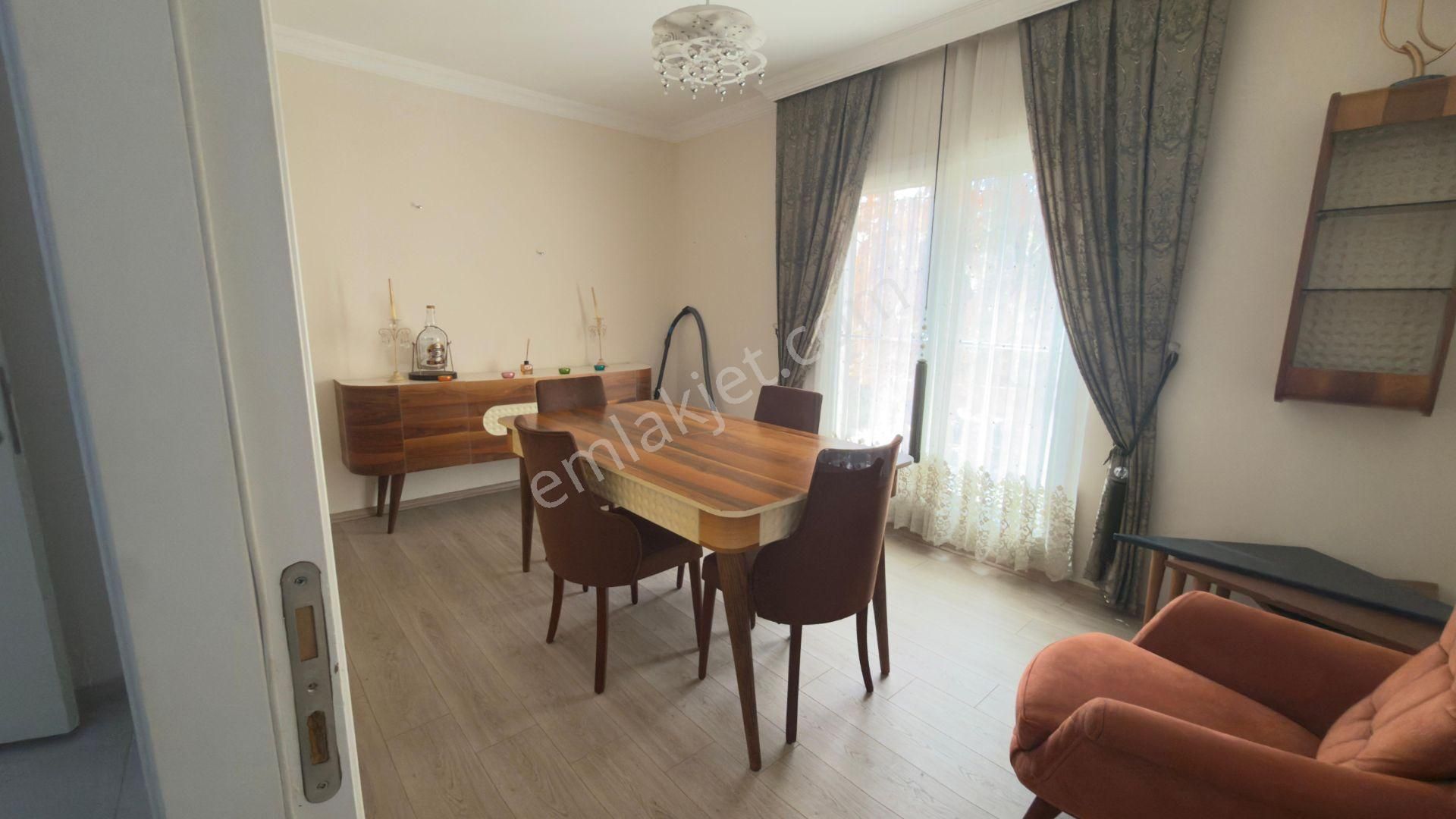 Kadınlar Denizinde Havuzlu Sitede Eşyalı 5+1 Kiralık Triplex... - Görsel 25