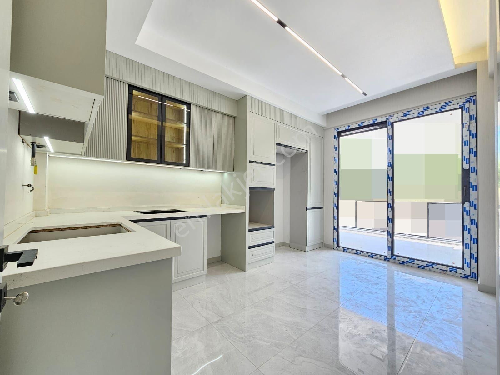 Denizli Şemikler De 2+1 Giyinme Odalı Ultra Lüks İşçilikte Satılık Son İki Daire - Görsel 3