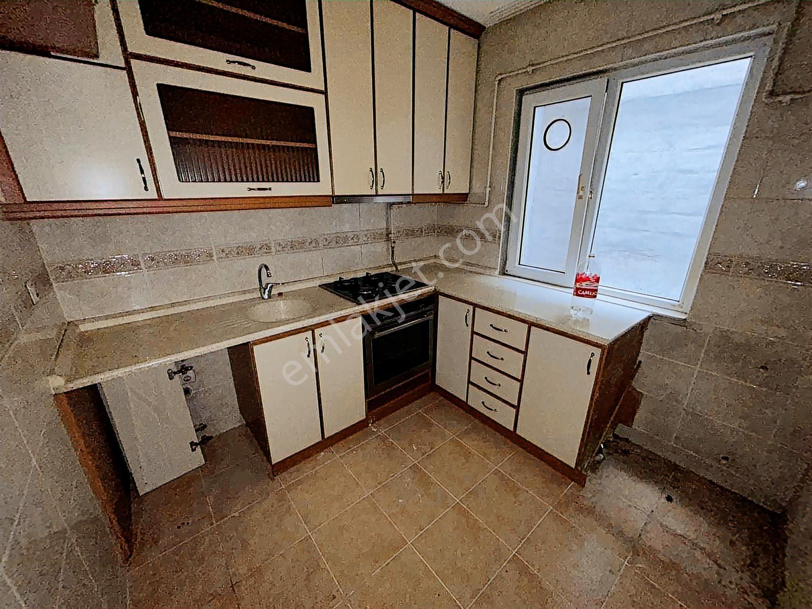 Hamitler Mahallesi 2+1 Geniş Arakat Kiralık Daire - Görsel 13