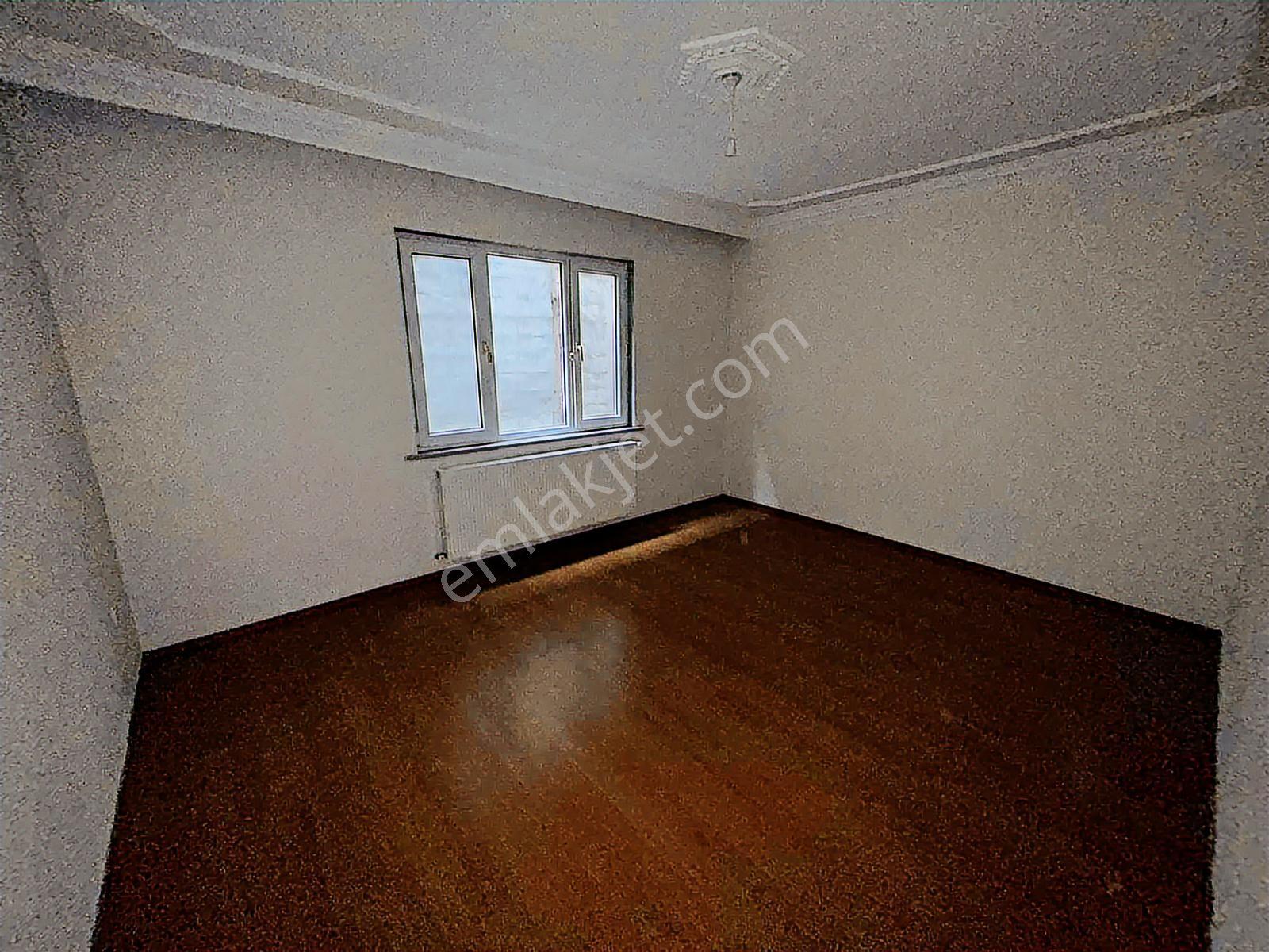 Hamitler Mahallesi 2+1 Geniş Arakat Kiralık Daire - Görsel 9