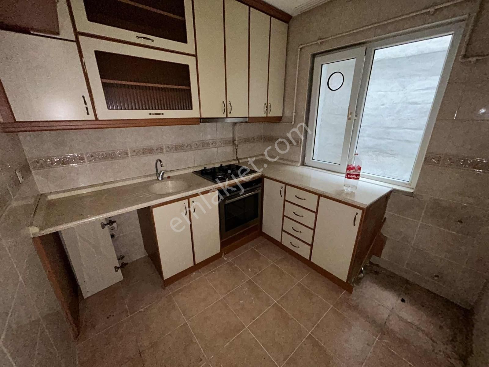 Hamitler Mahallesi 2+1 Geniş Arakat Kiralık Daire - Görsel 2