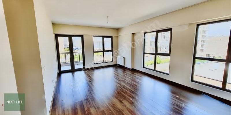 Yetkili Adem Aslan'dan Satılık Nef Çamlıtepede 162 M² Geniş 3+1