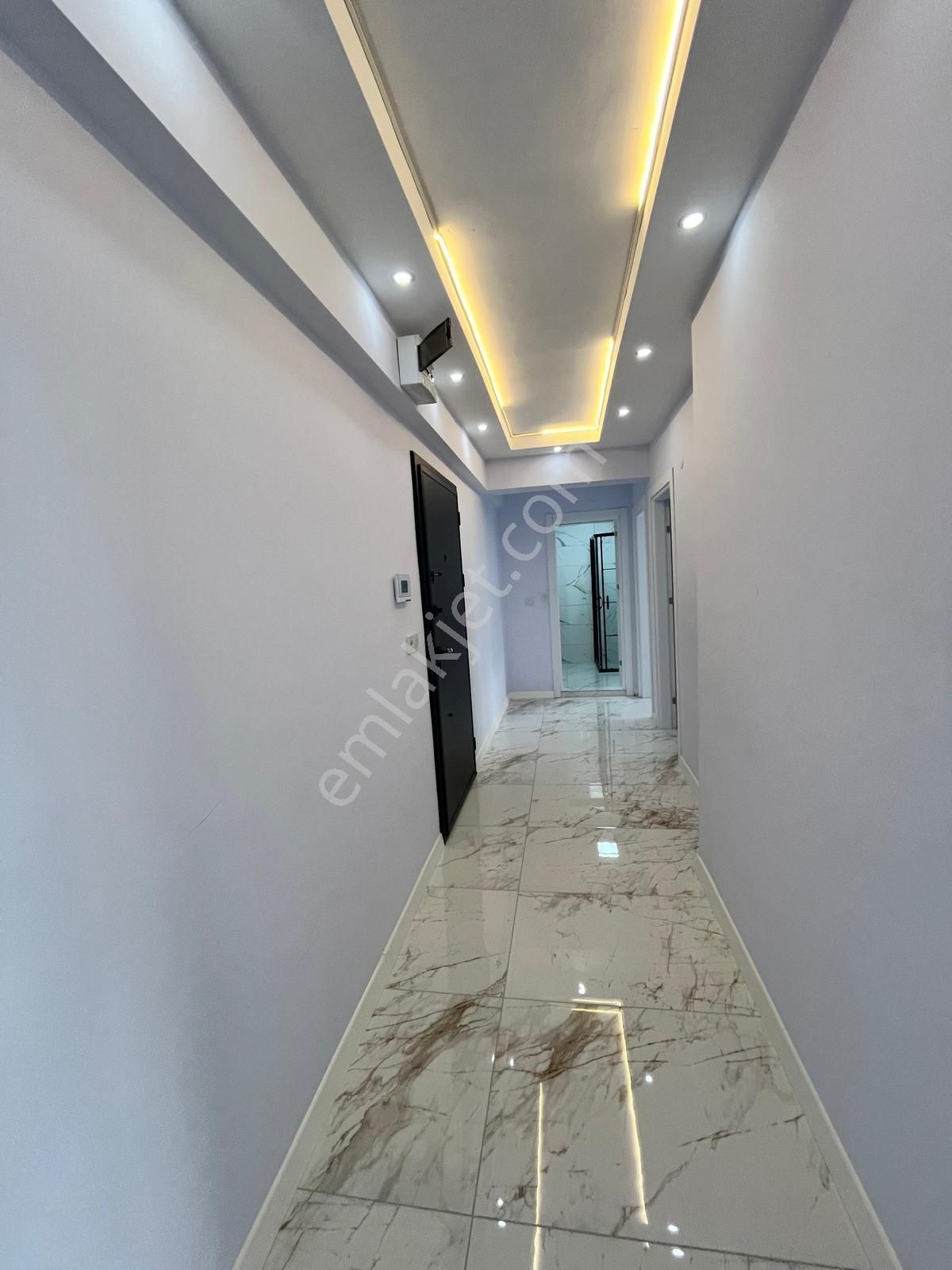 Hatip Mah'de 2+1 Cadde Üzerinde Arakat İskanlı Kiralık Daire!! - Görsel 26
