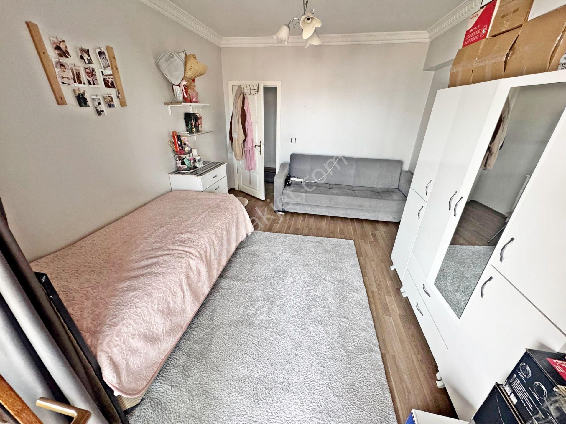 Gold Emlaktan Seval Caddesi Üzeri Teras Balkonlu Krediye Uygun 3+1 Satılık Daire - Görsel 6