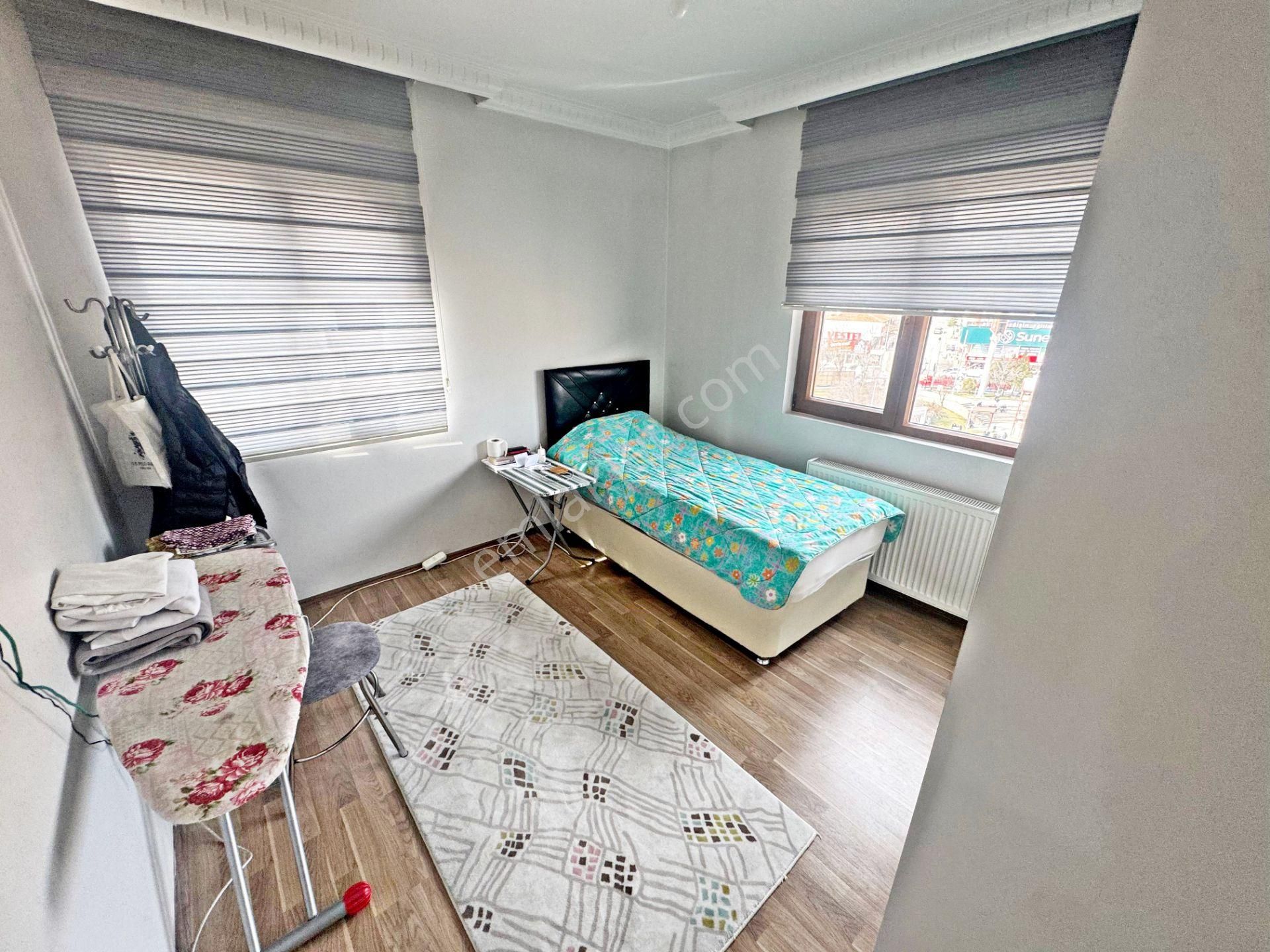 Gold Emlaktan Seval Caddesi Üzeri Teras Balkonlu Krediye Uygun 3+1 Satılık Daire - Görsel 11