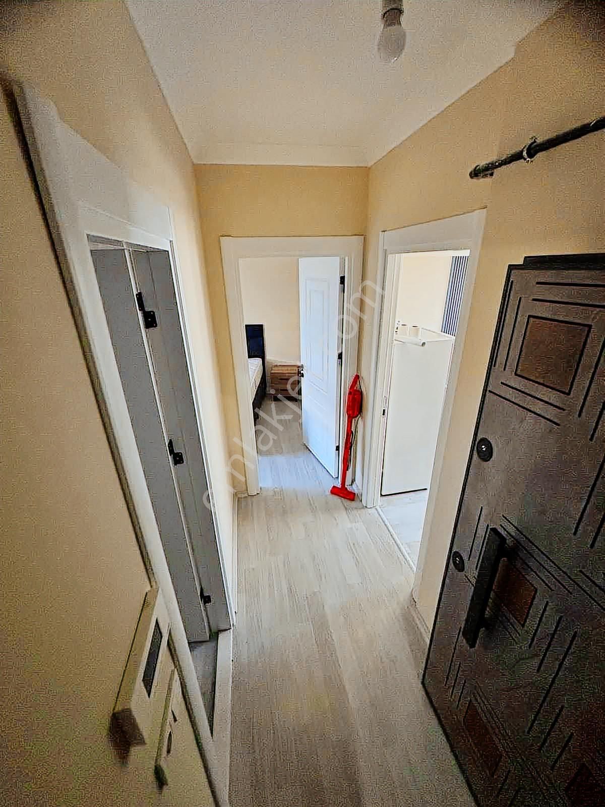 Kasaplar Mahallesinde Satılık 1+1 Daire - Görsel 8