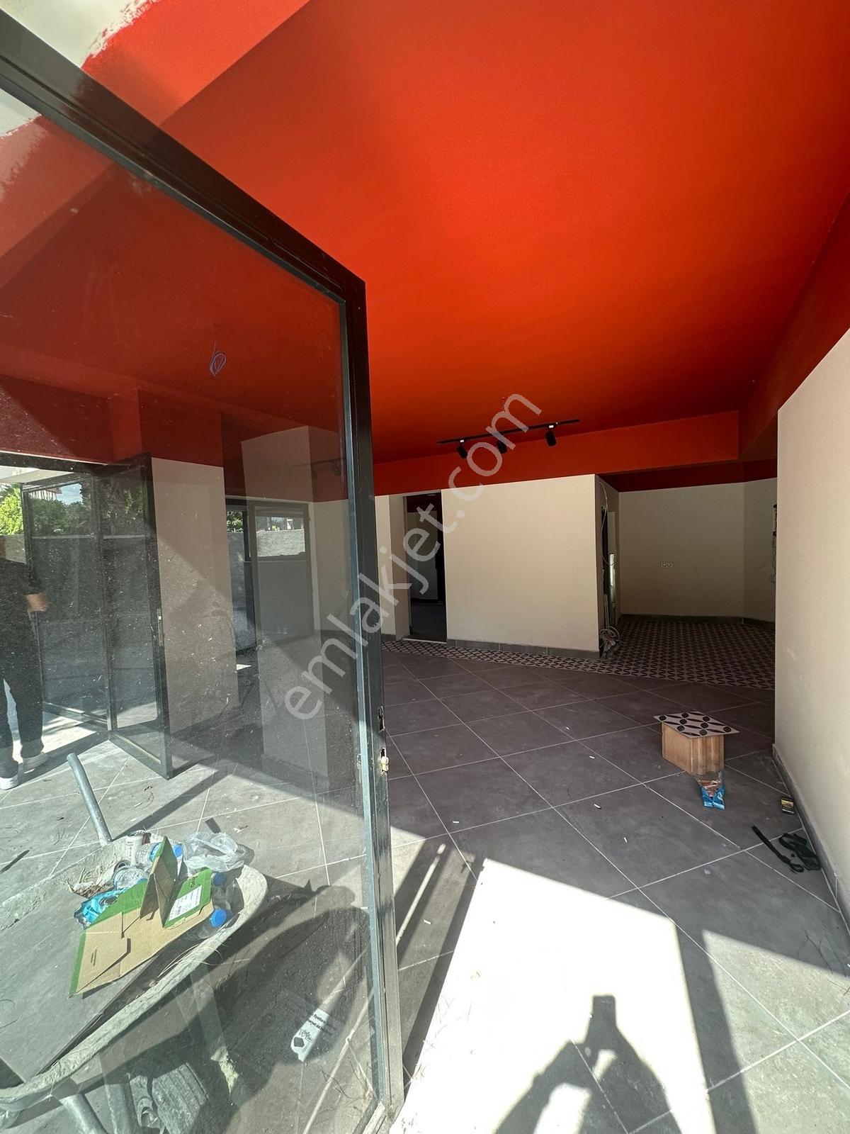 Cadde Üzeri 200 M² Devren Kiralık Düz Taban İş Yeri - Görsel 3