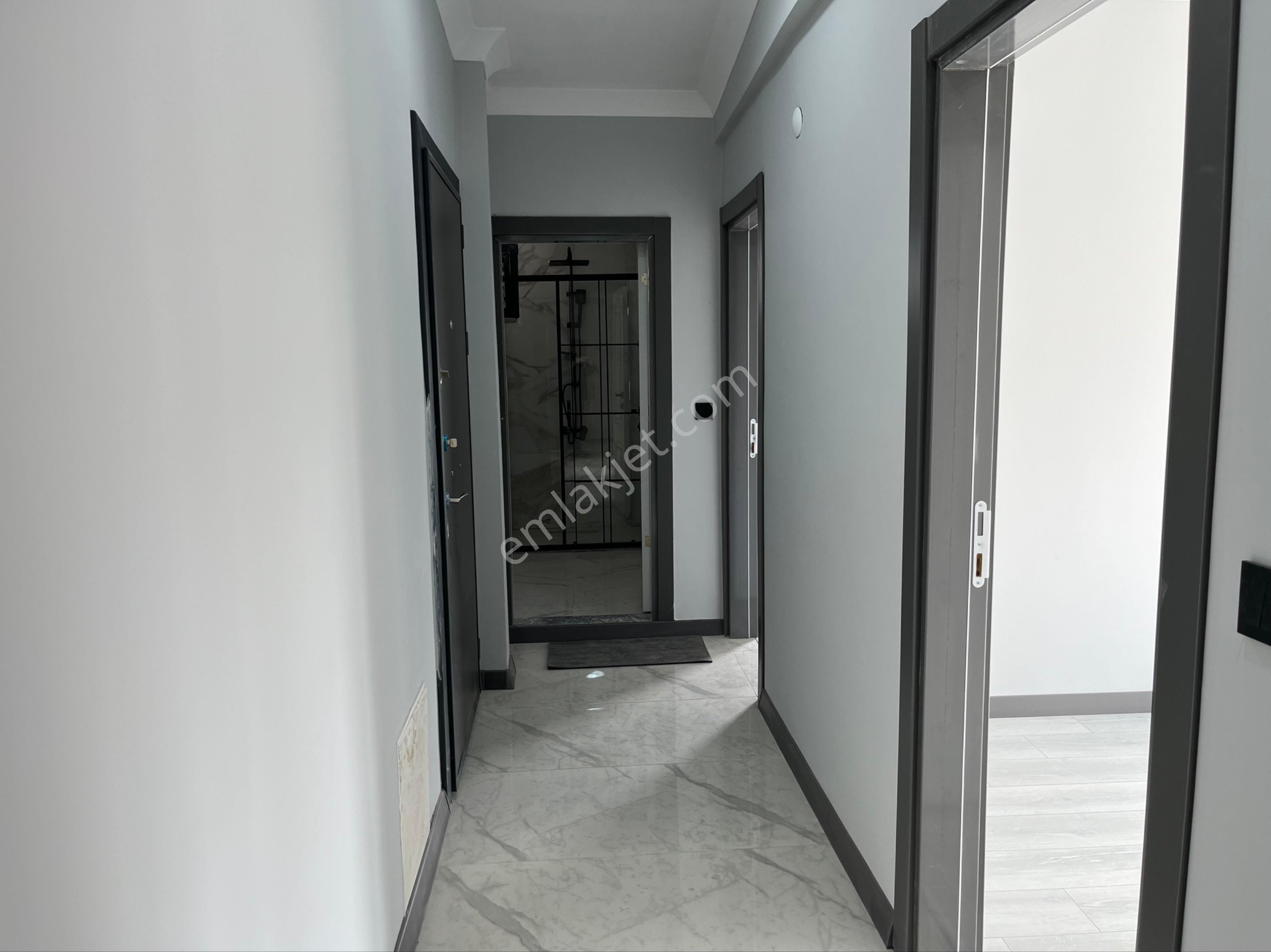 Satılık Dubleks 4 + 180 Metre² İskanlı Güney Cepheli - Görsel 21