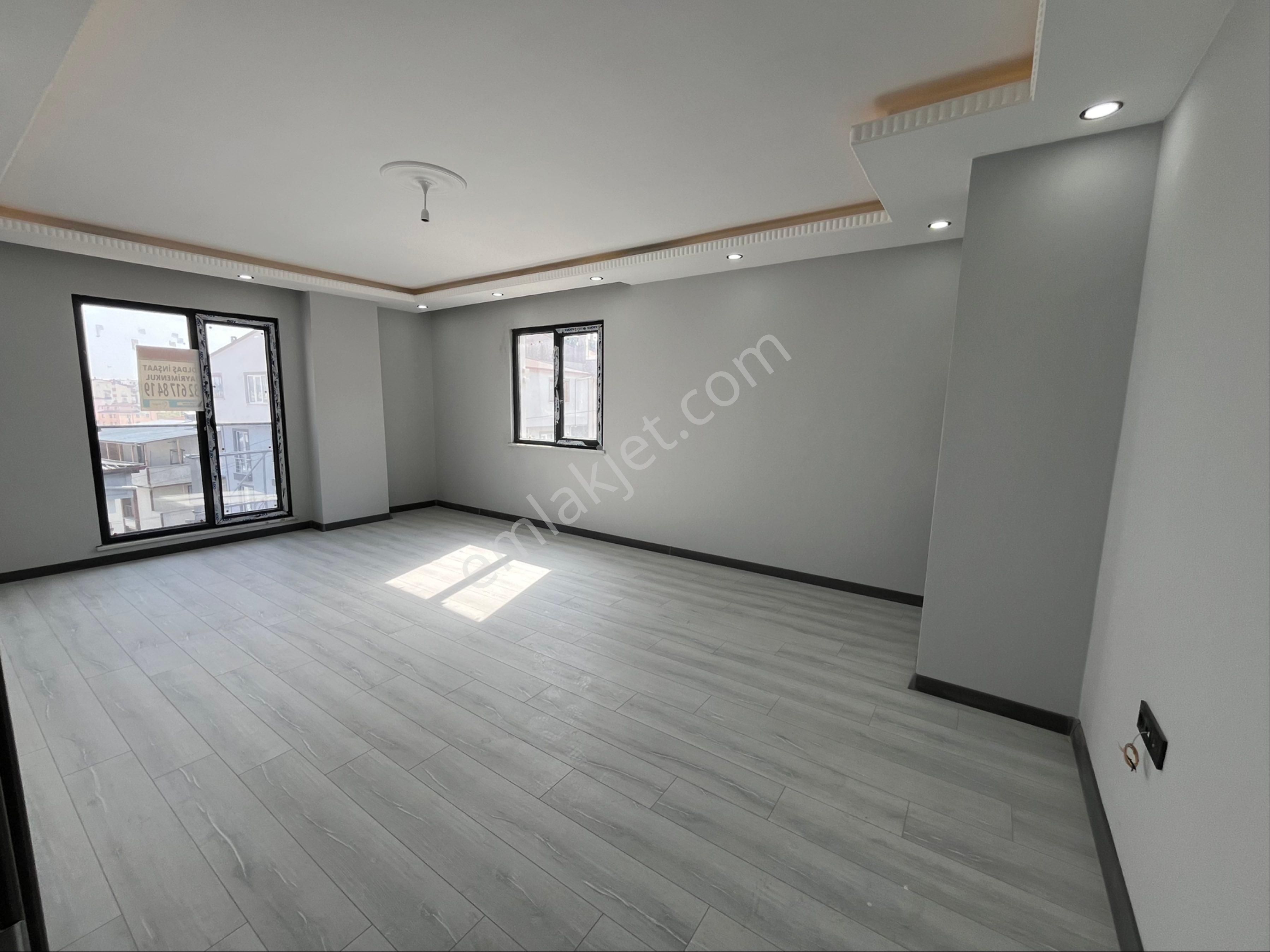 Satılık Dubleks 4 + 180 Metre² İskanlı Güney Cepheli - Görsel 4
