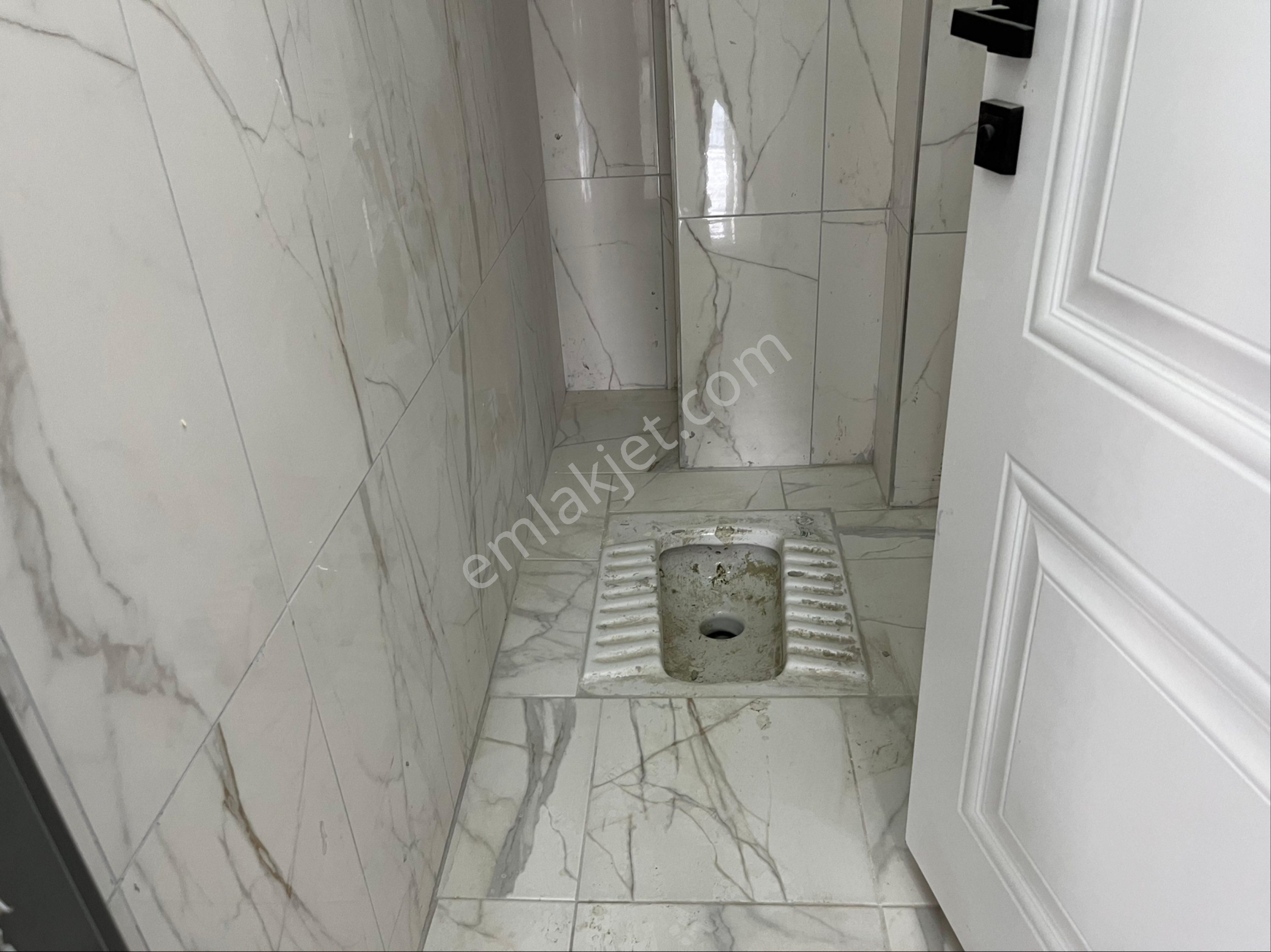 Satılık Dubleks 4 + 180 Metre² İskanlı Güney Cepheli - Görsel 15