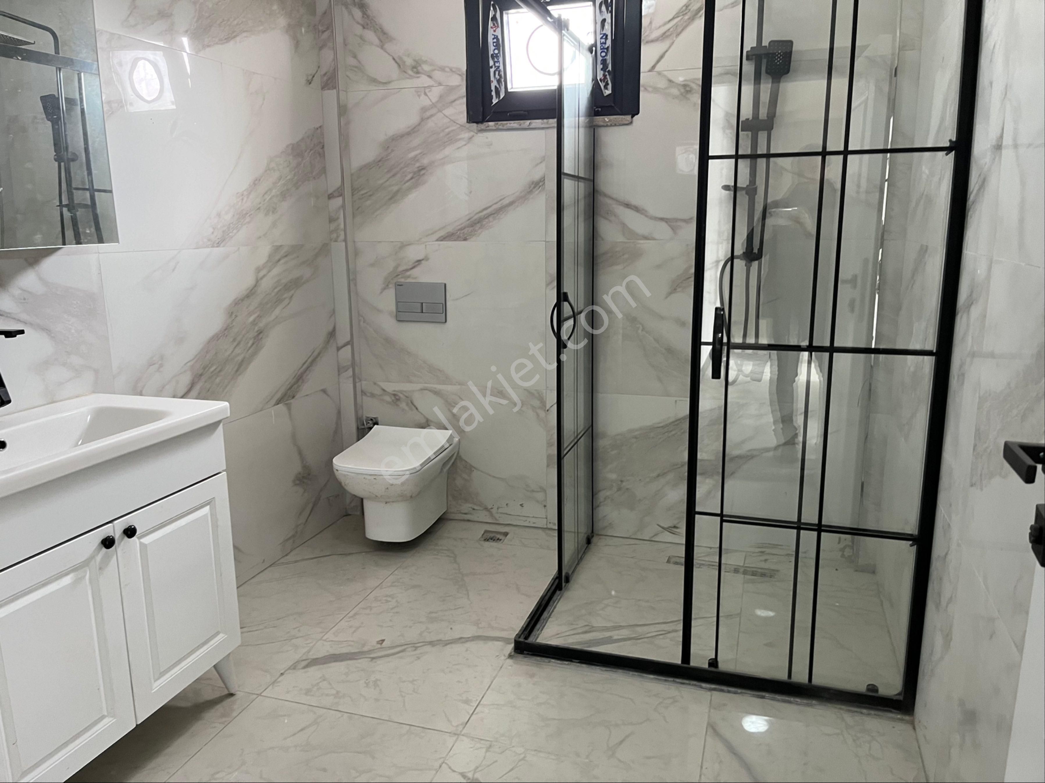 Satılık Dubleks 4 + 180 Metre² İskanlı Güney Cepheli - Görsel 17