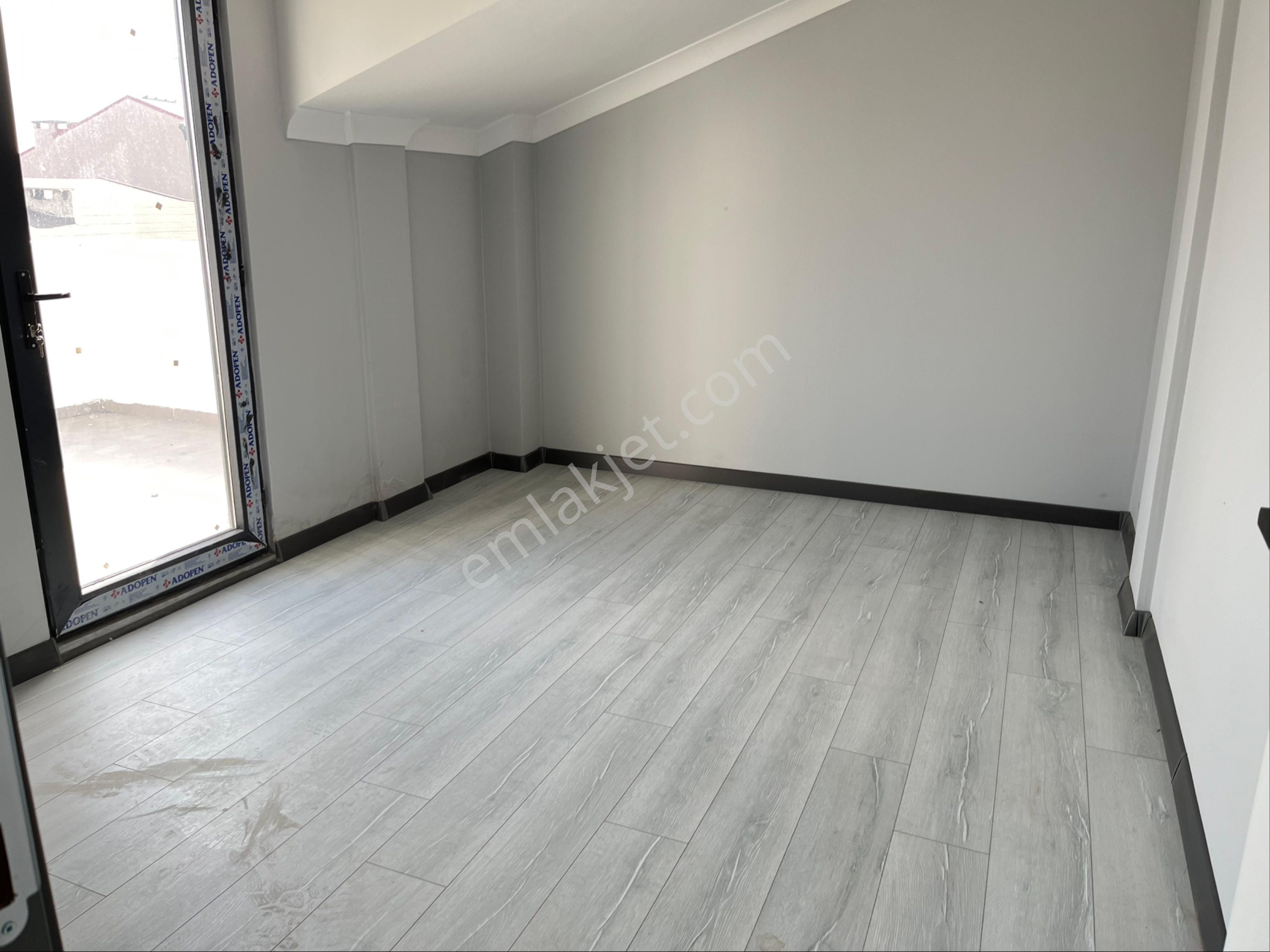 Satılık Dubleks 4 + 180 Metre² İskanlı Güney Cepheli - Görsel 8