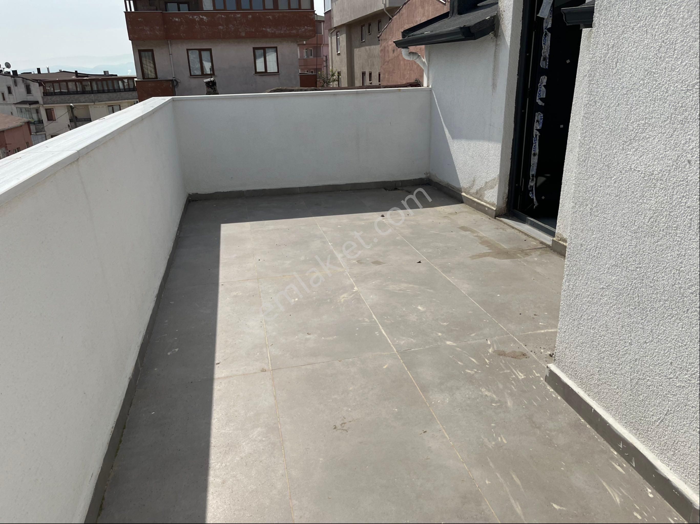 Satılık Dubleks 4 + 180 Metre² İskanlı Güney Cepheli - Görsel 19