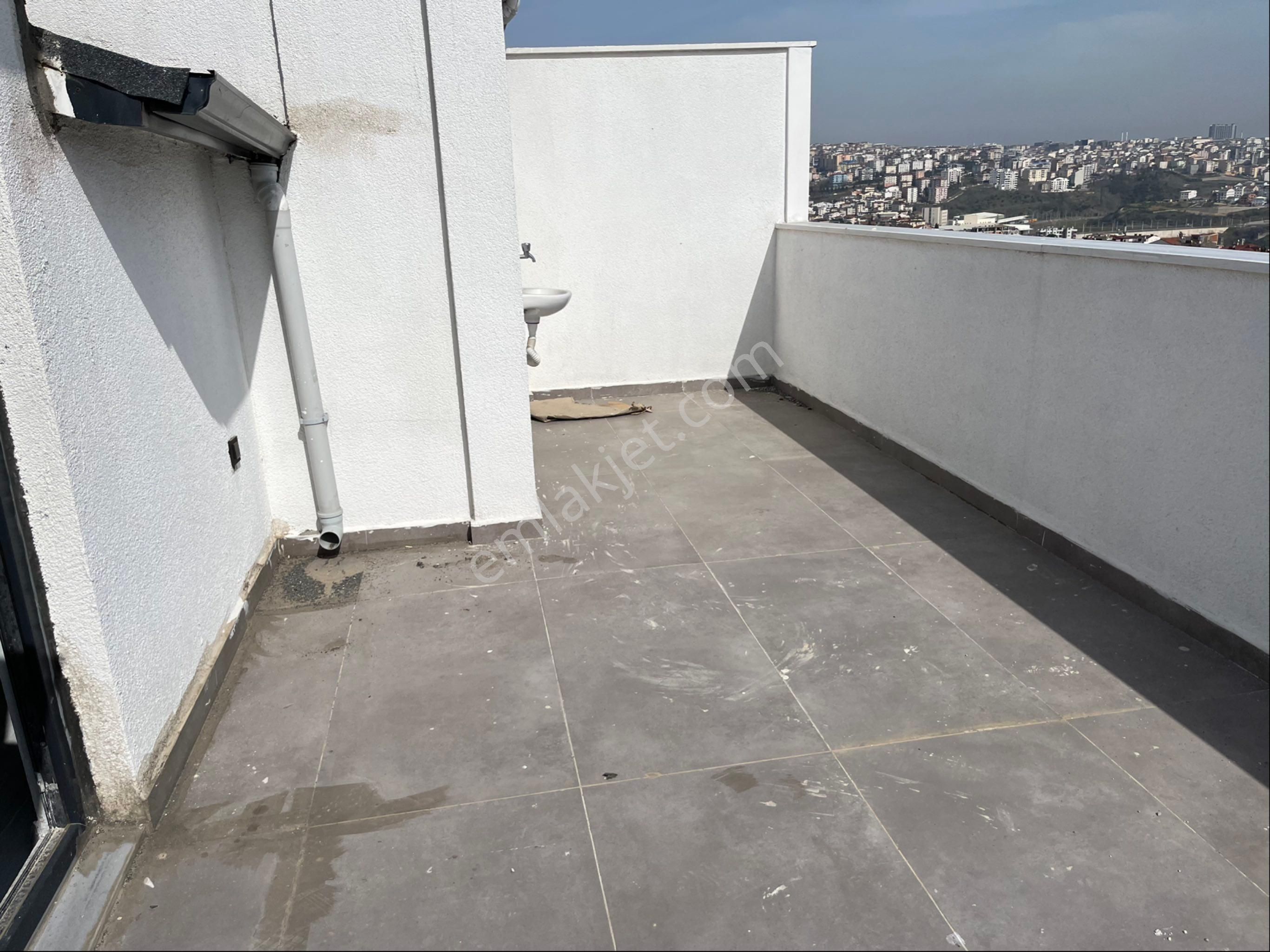 Satılık Dubleks 4 + 180 Metre² İskanlı Güney Cepheli - Görsel 20