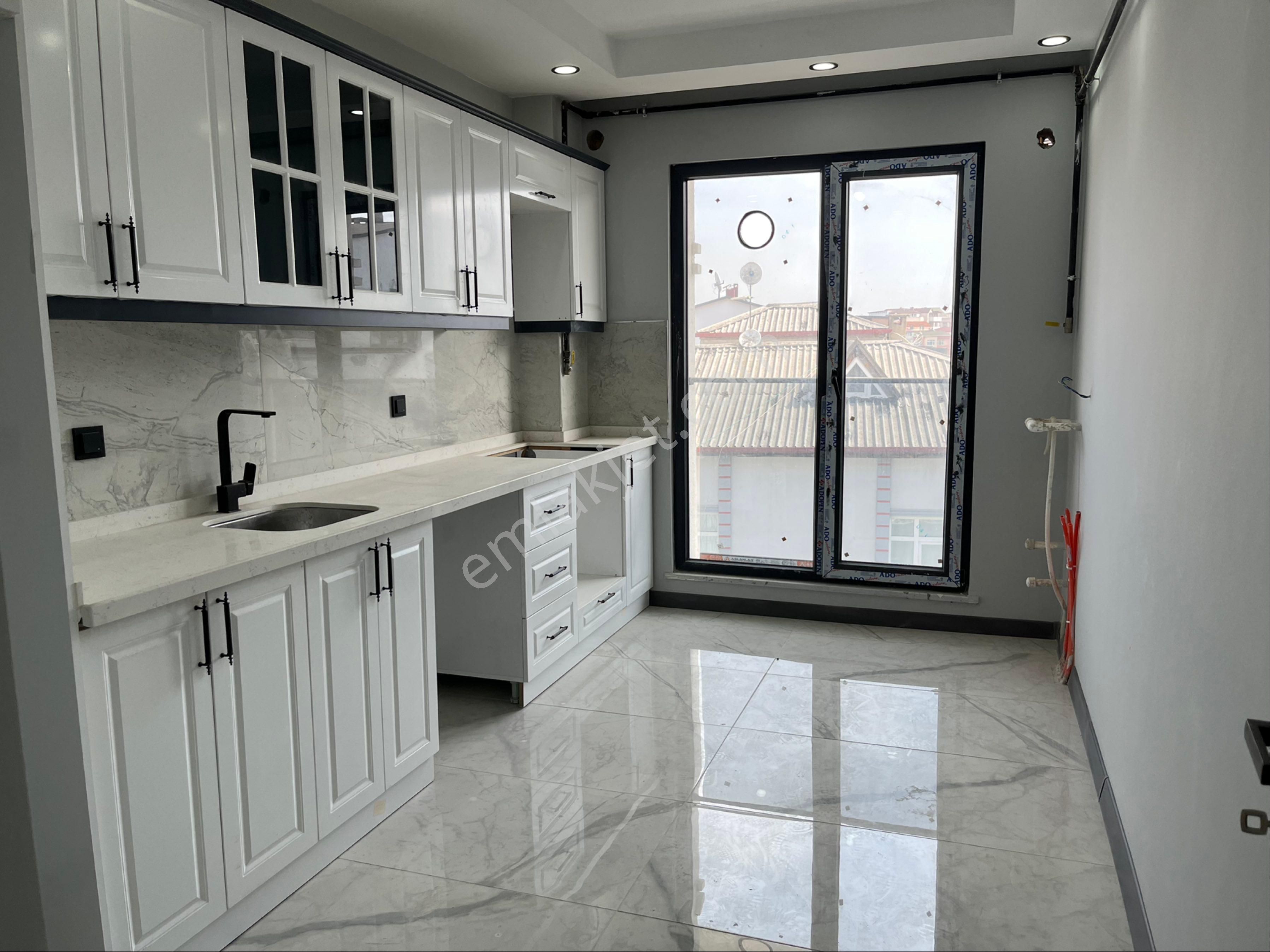 Satılık Dubleks 4 + 180 Metre² İskanlı Güney Cepheli - Görsel 12