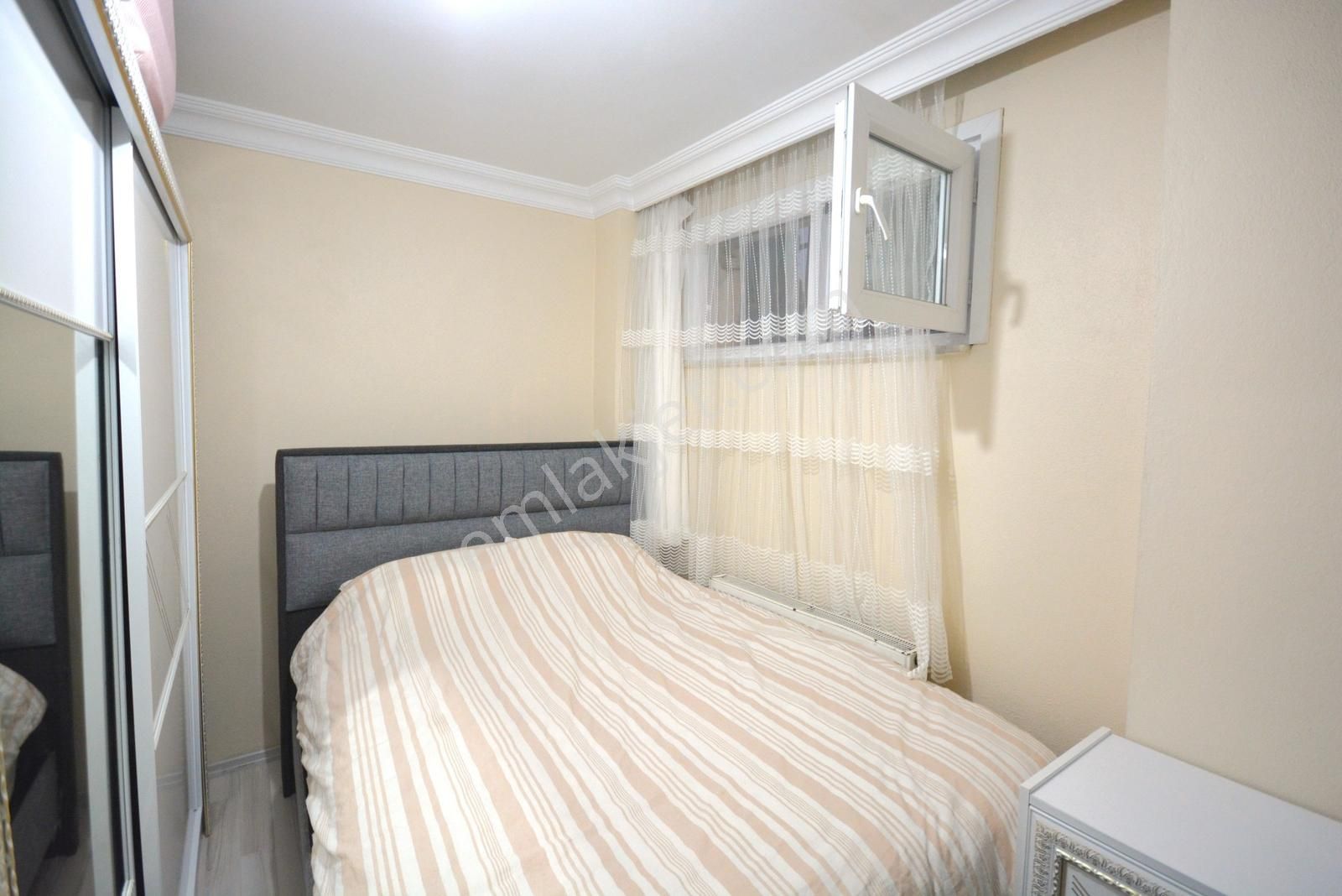 Satılık Ters Dubleks 2+1 İskanlı 90 M2 Konumu Güzel Diş Hastanes - Görsel 16