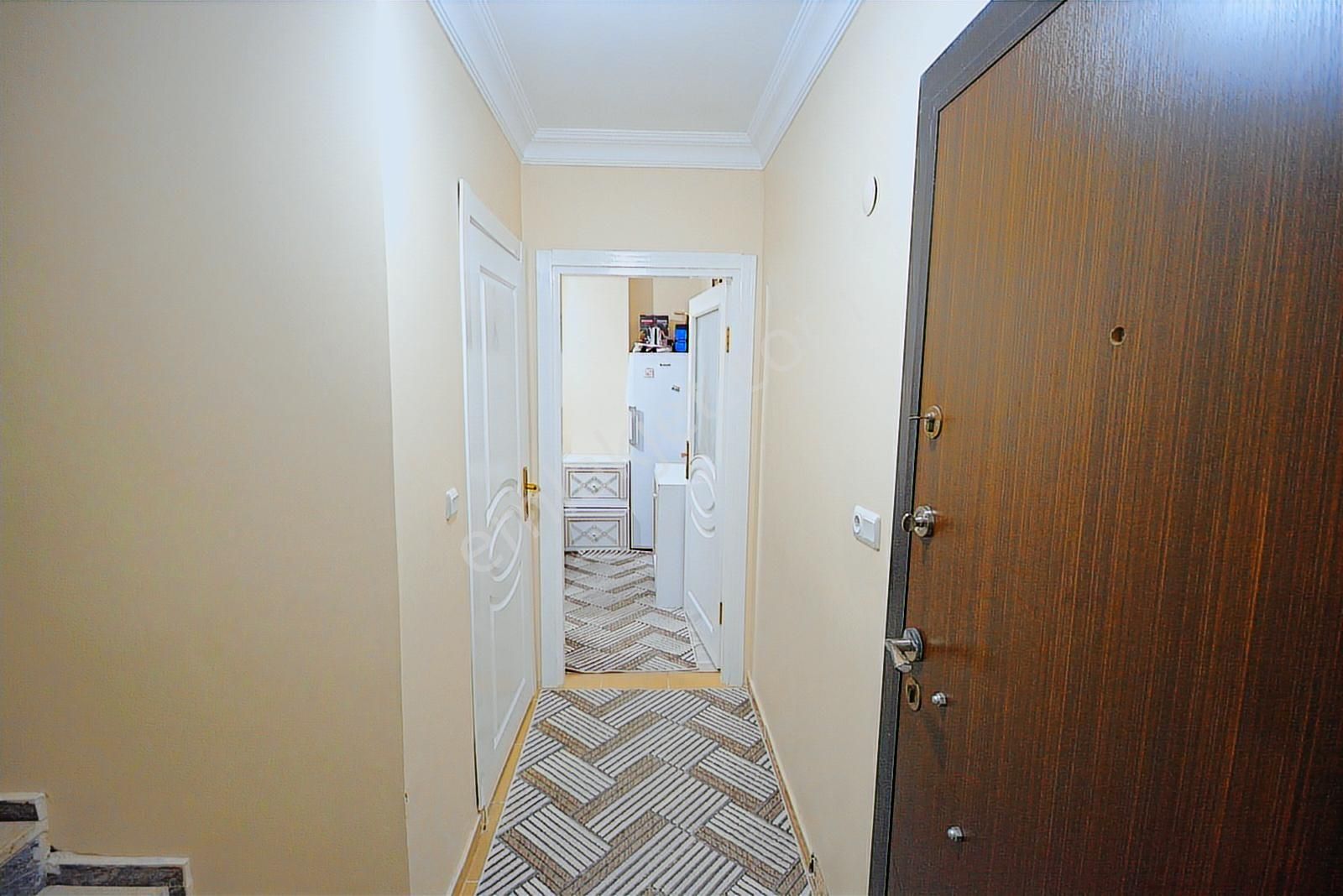 Satılık Ters Dubleks 2+1 İskanlı 90 M2 Konumu Güzel Diş Hastanes - Görsel 5