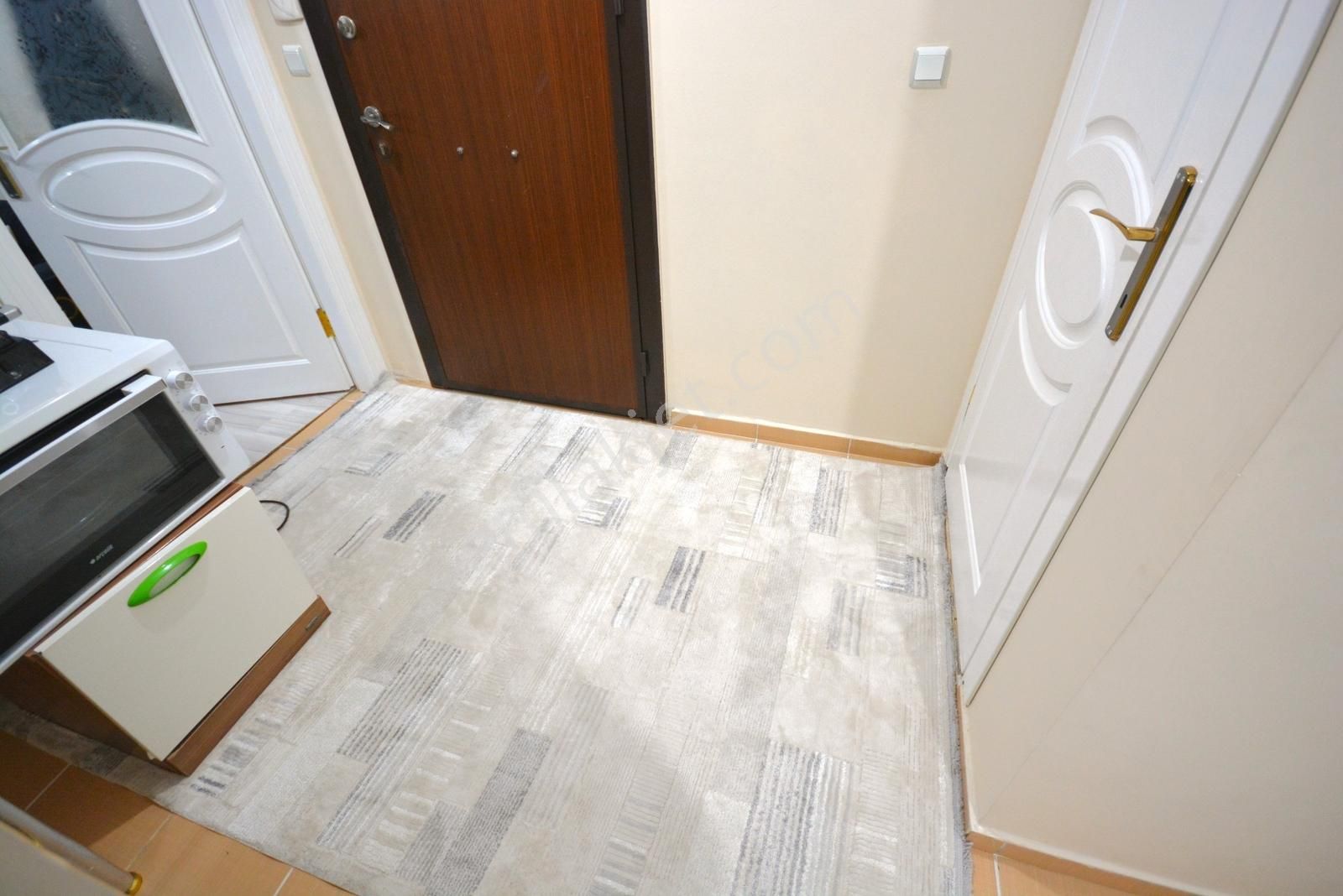 Satılık Ters Dubleks 2+1 İskanlı 90 M2 Konumu Güzel Diş Hastanes - Görsel 15