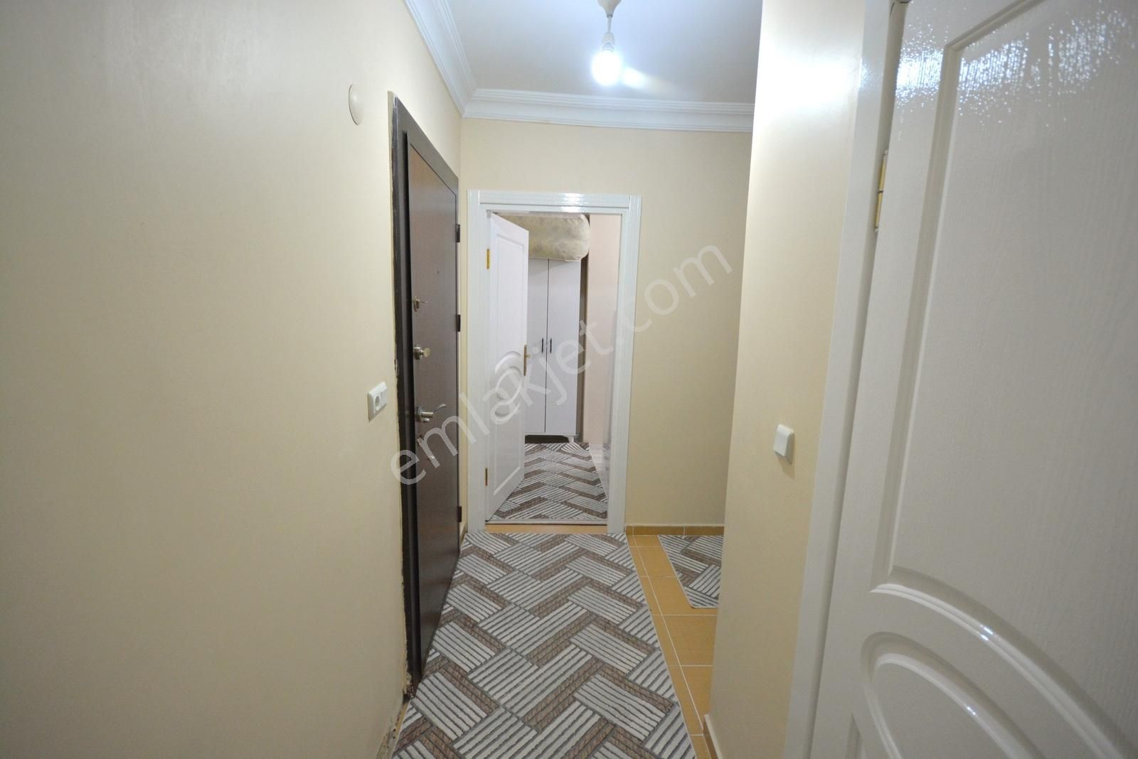 Satılık Ters Dubleks 2+1 İskanlı 90 M2 Konumu Güzel Diş Hastanes - Görsel 22