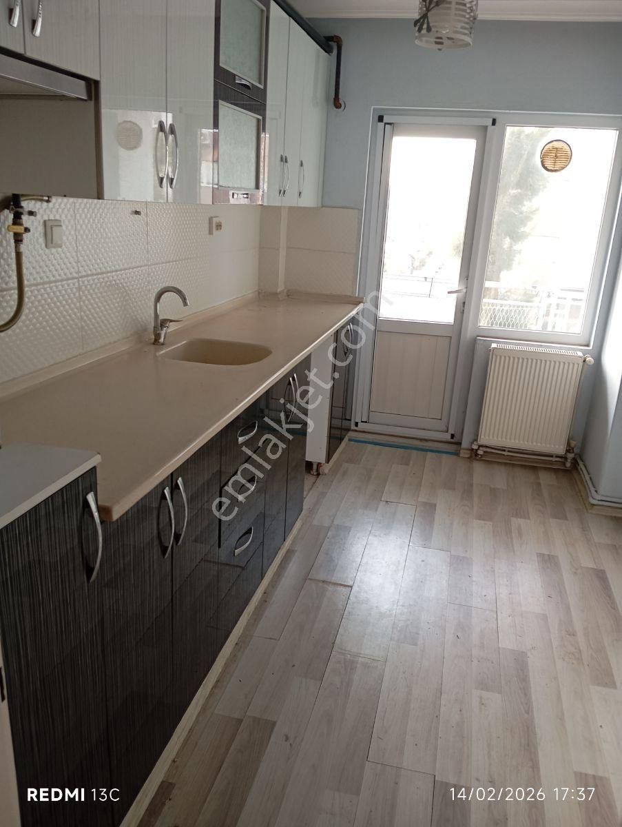 Metropolis Bulvarı Üzerinde Site İçerisinde Arakat 3+1 - Görsel 13