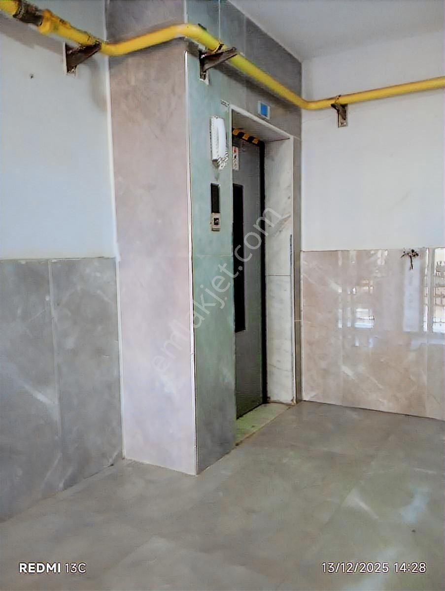 Metropolis Bulvarı Üzerinde Site İçerisinde Arakat 3+1 - Görsel 10