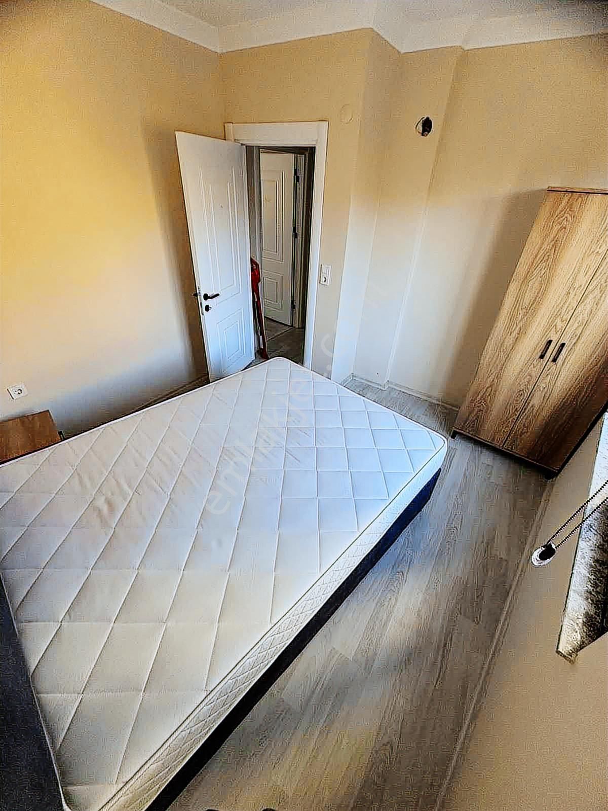 Kasaplar Mahallesinde Satılık Arakat 1+1 Daire - Görsel 9