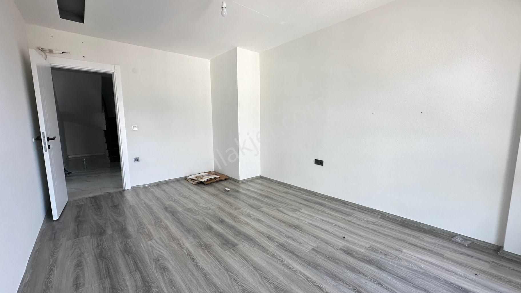 Alya Park Sitesi’nde Geniş 4+1 Dubleks Daire - Görsel 6