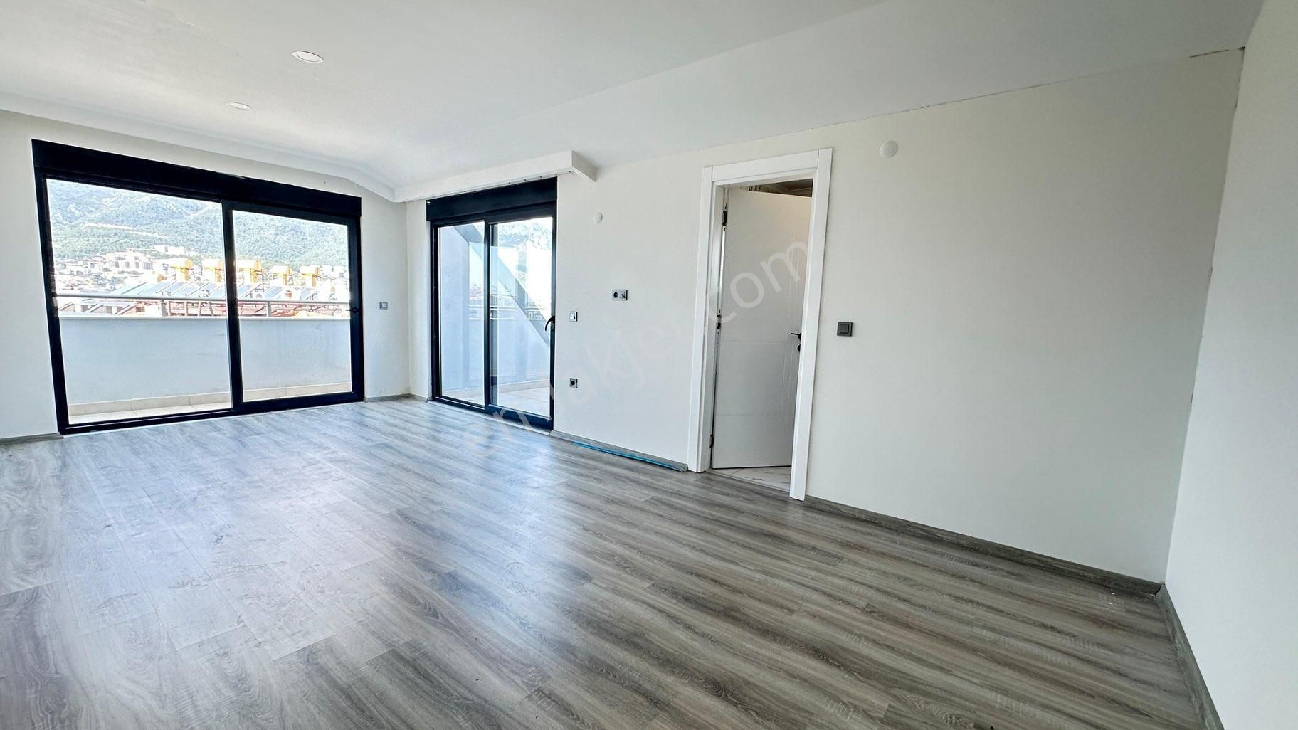 Alya Park Sitesi’nde Geniş 4+1 Dubleks Daire - Görsel 10