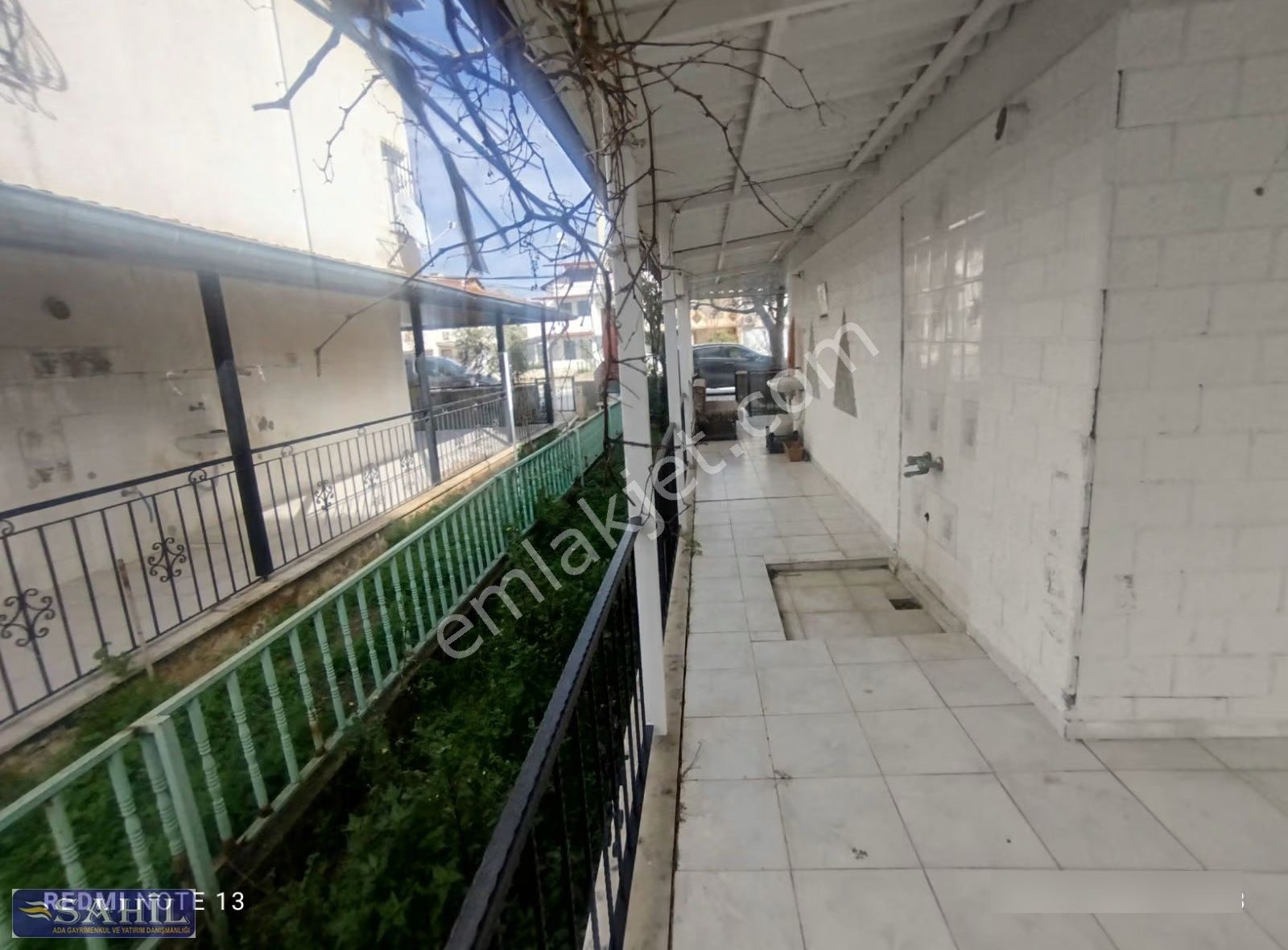 Kuşadası Güzelçamlı Bahçeli 3 Katlı Satılık Müstakil Ev - Görsel 21