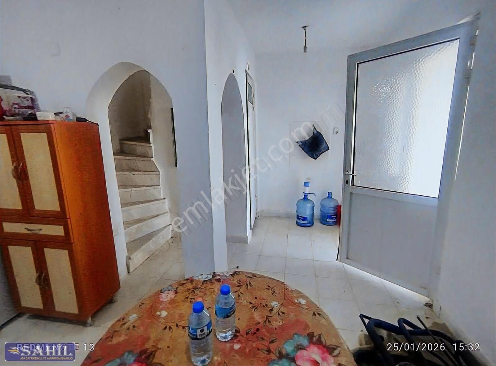 Kuşadası Güzelçamlı Bahçeli 3 Katlı Satılık Müstakil Ev - Görsel 17