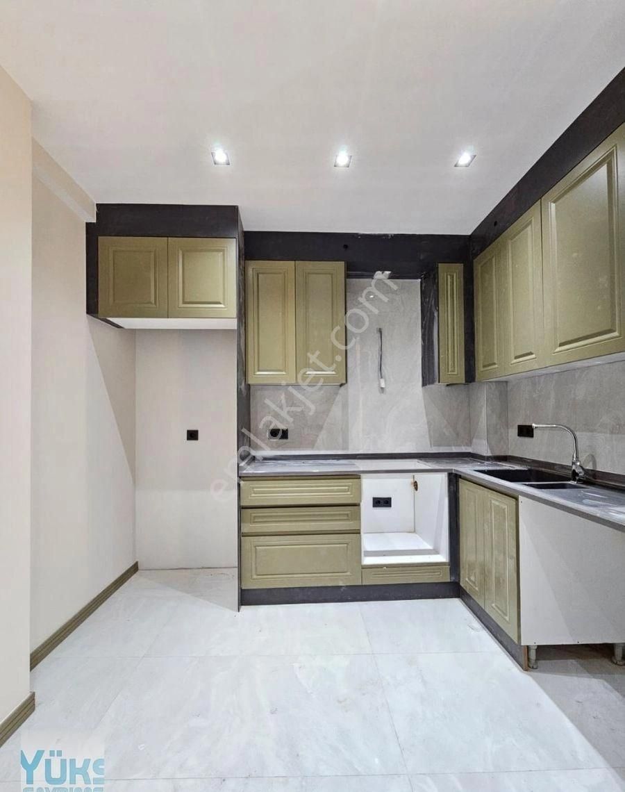 Denizli Albayrak Meydanına Yakın 2+1 Ebeveyn Banyolu Giyinme Odalı Lüks Daire - Görsel 3