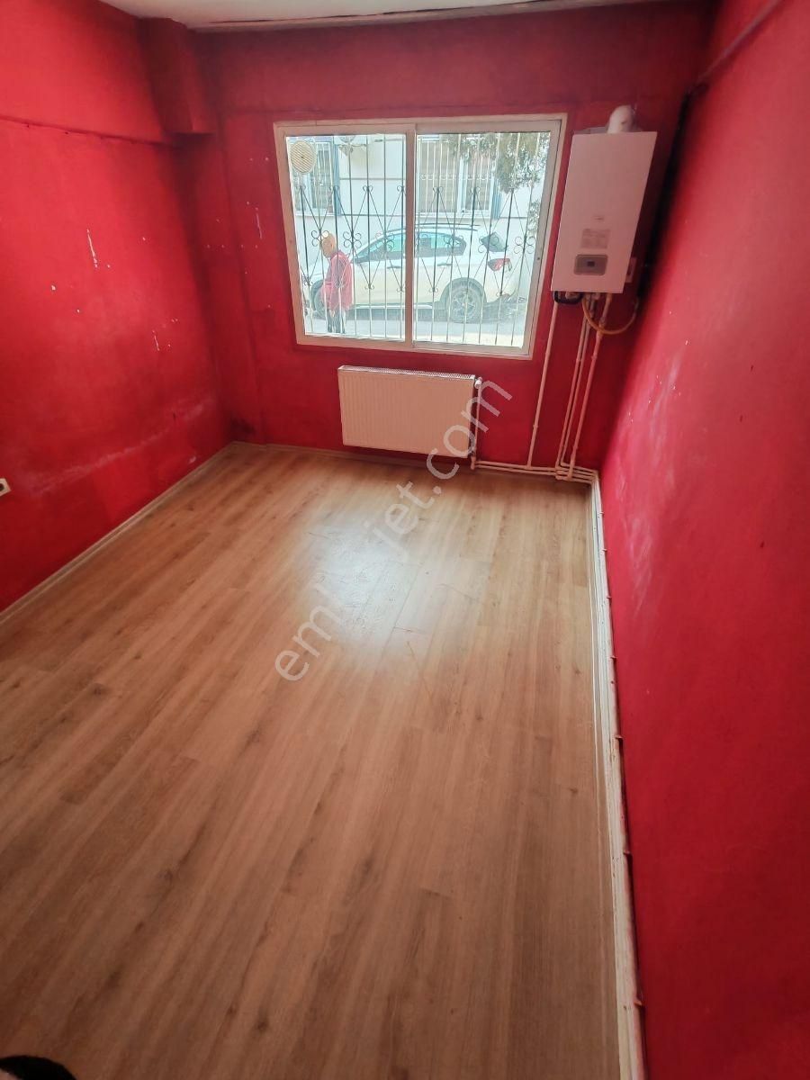 Buca Atatürk Mah. Doğalgazlı Kapalı Mutfak Kiralık 2+1 Daire - Görsel 7