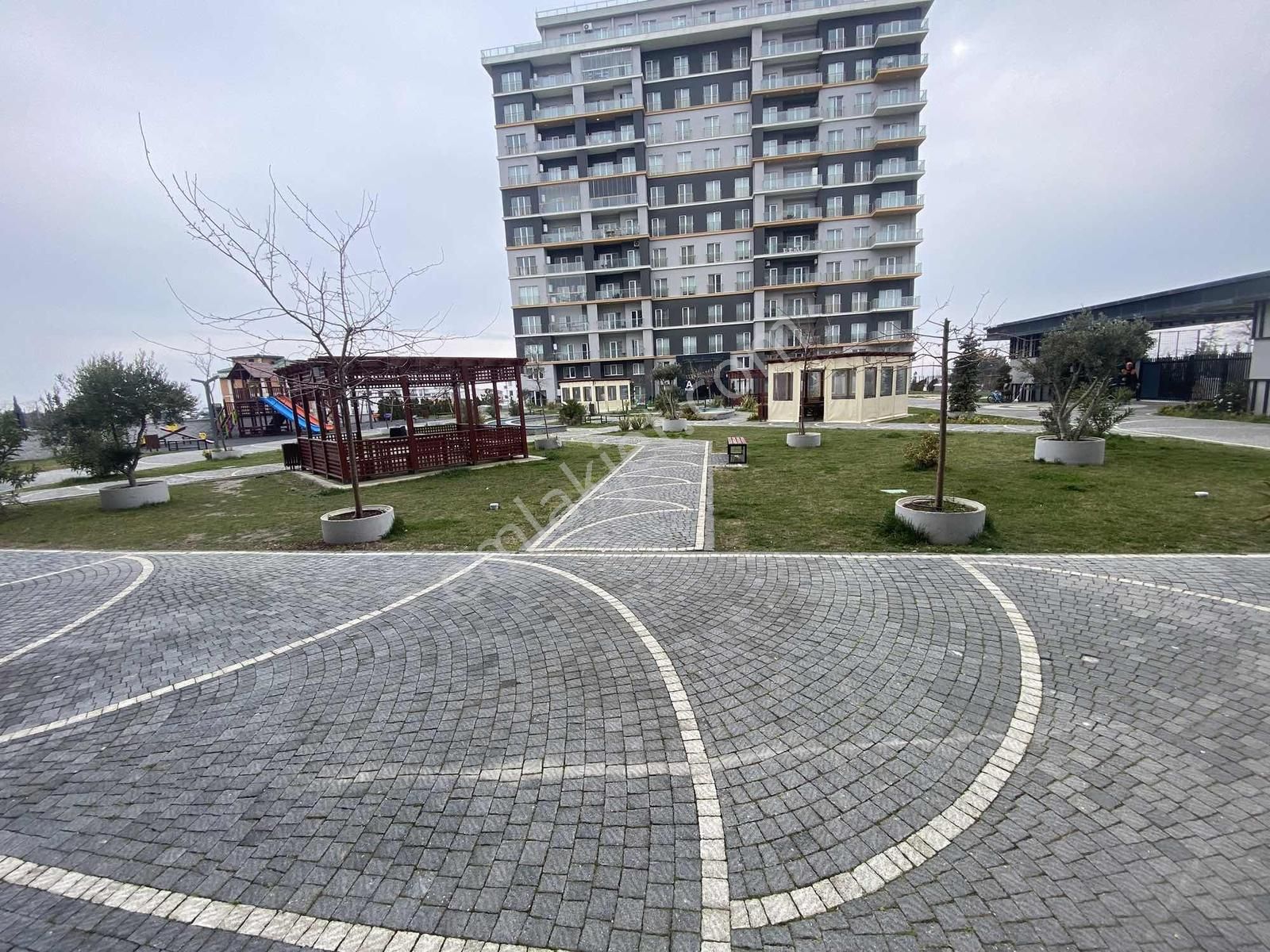 Kumburgaz 212 Sea Pam Sitesinde Kiralık 2+1 Daire - Görsel 2