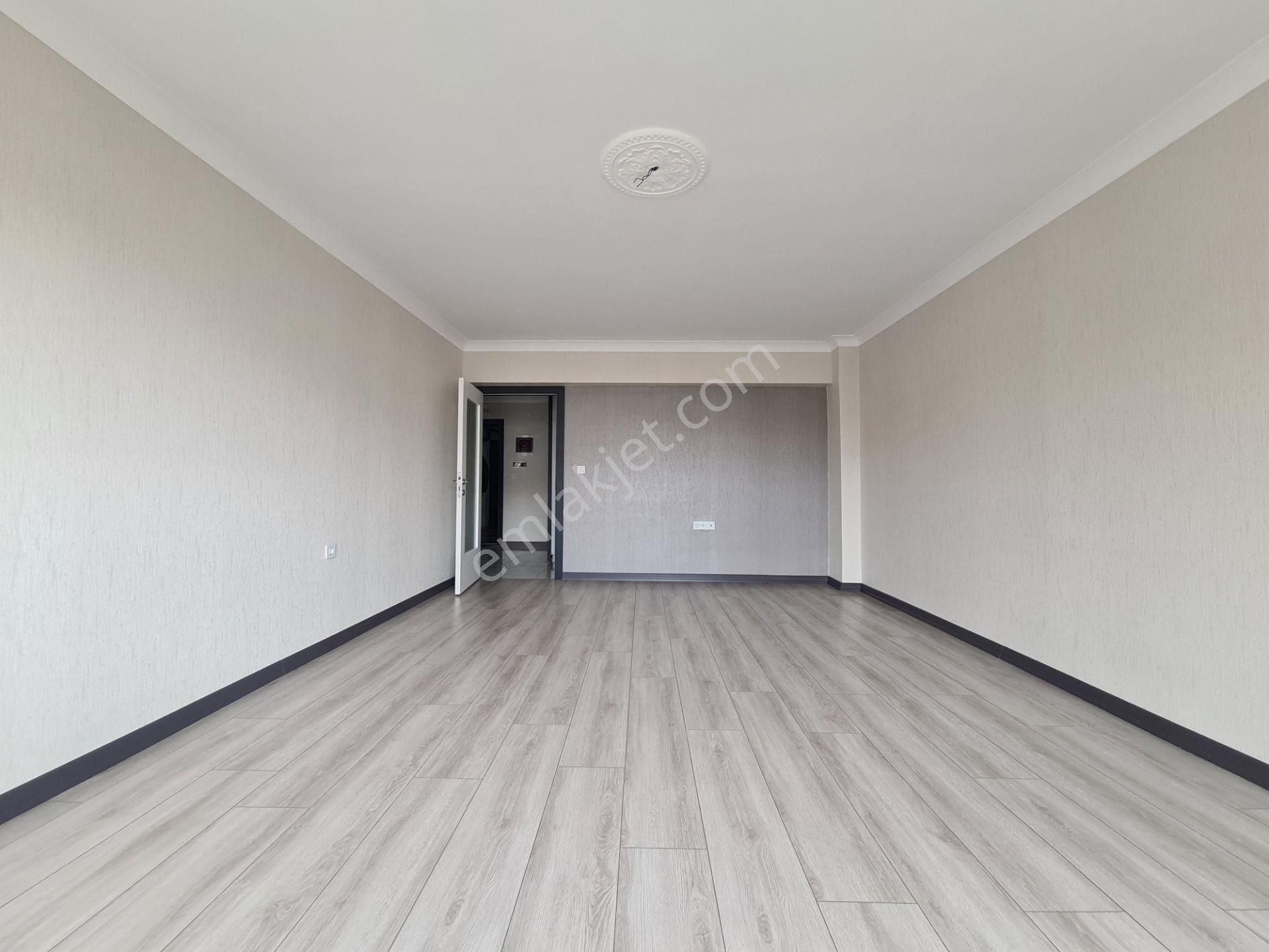 Geniş Mutfak & Teras Balkonlu 155m² 2-banyolu Kök Tapu Kilerli - Görsel 8