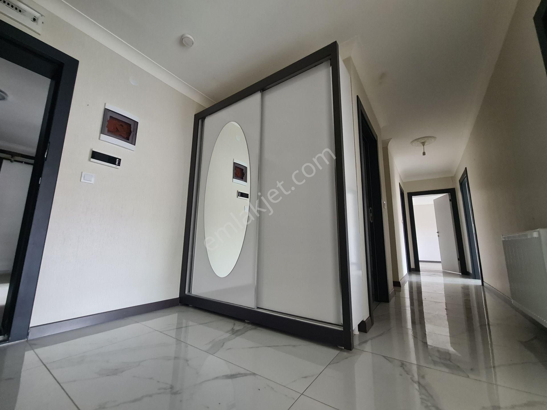 Geniş Mutfak & Teras Balkonlu 155m² 2-banyolu Kök Tapu Kilerli - Görsel 32