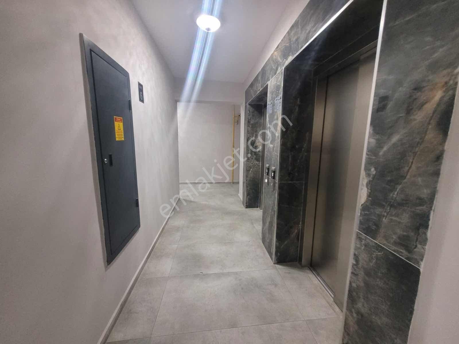 Megalıfe'den Şehir Hastanesi Karşısı Lüks 2+1 Kiralık Daire - Görsel 33