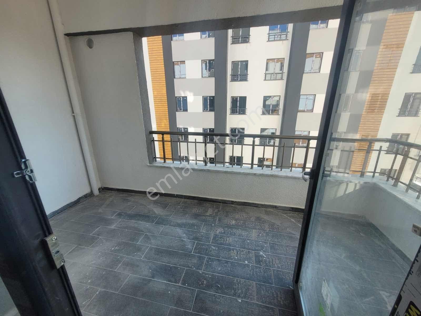 Megalıfe'den Şehir Hastanesi Karşısı Lüks 2+1 Kiralık Daire - Görsel 7