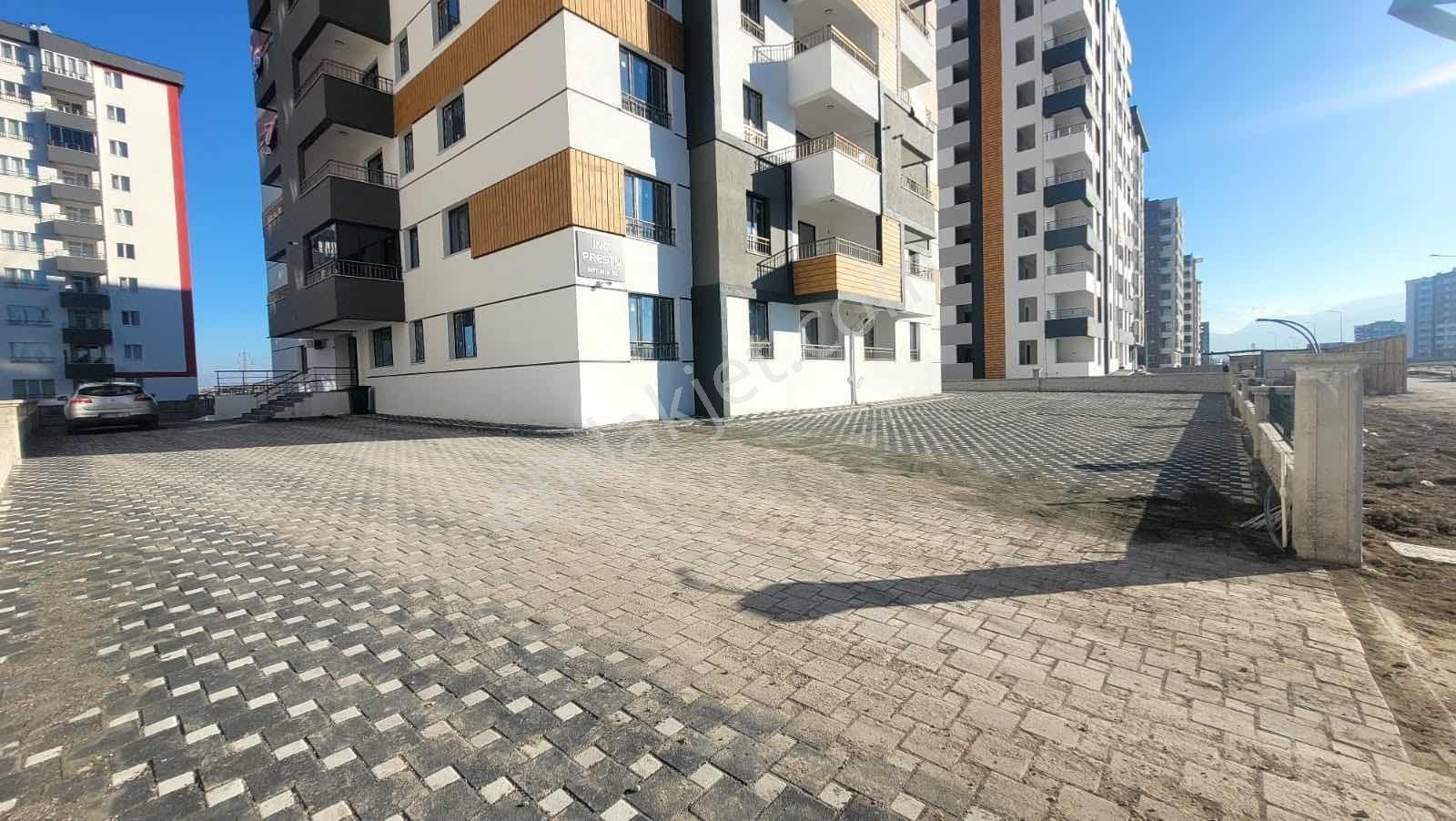 Megalıfe'den Şehir Hastanesi Karşısı Lüks 2+1 Kiralık Daire - Görsel 3