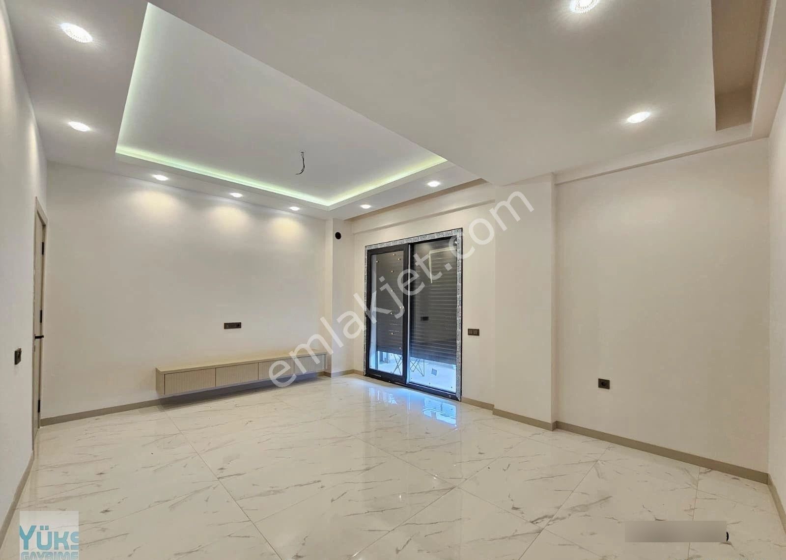 Denizli Bereketli Mahallesinde 2+1 130 M2 Panjurlu Ebeveyn Banyolu Lüks Daireler - Görsel 14