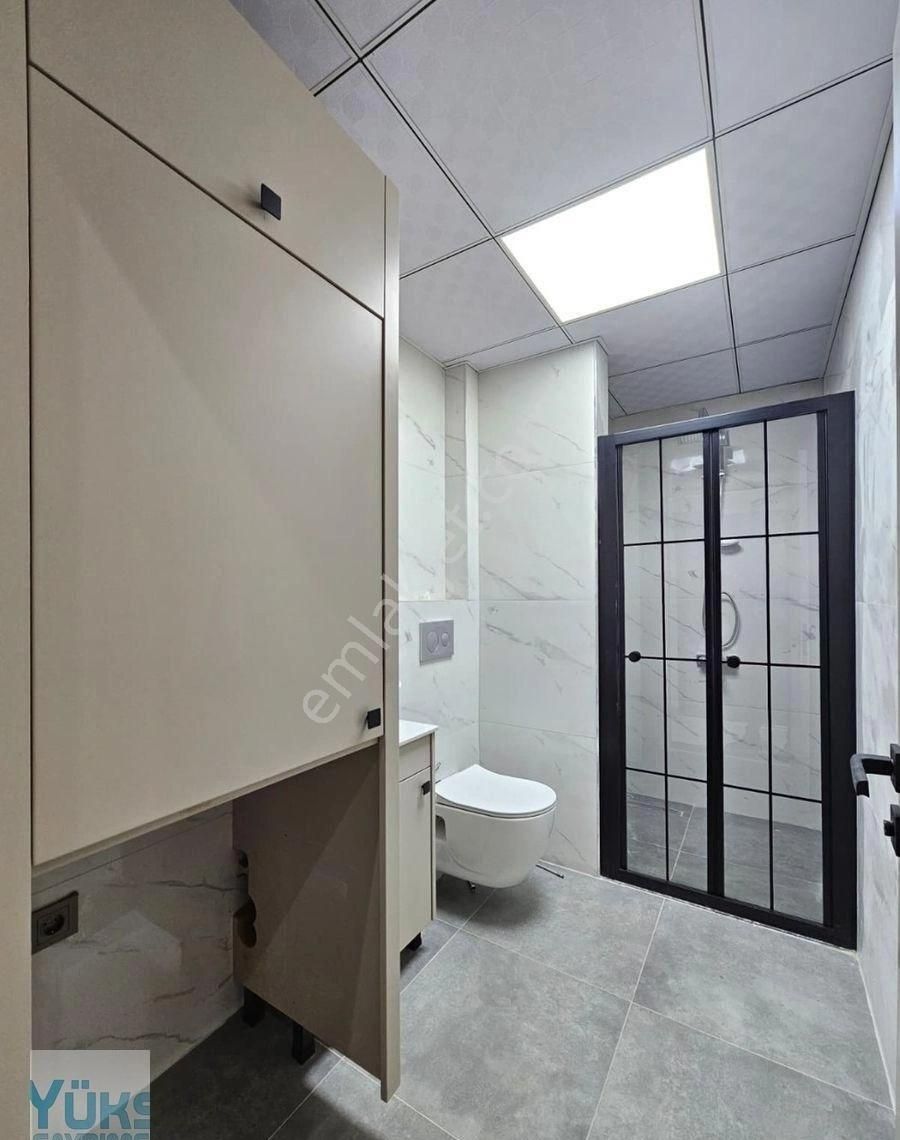 Denizli Bereketli Mahallesinde 2+1 130 M2 Panjurlu Ebeveyn Banyolu Lüks Daireler