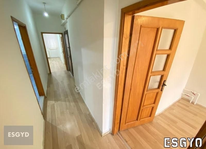 Esgyo'dan Atatürk Cad Üzeri Hava Hast Karşısı Teraslı 2+1 Daire - Görsel 21